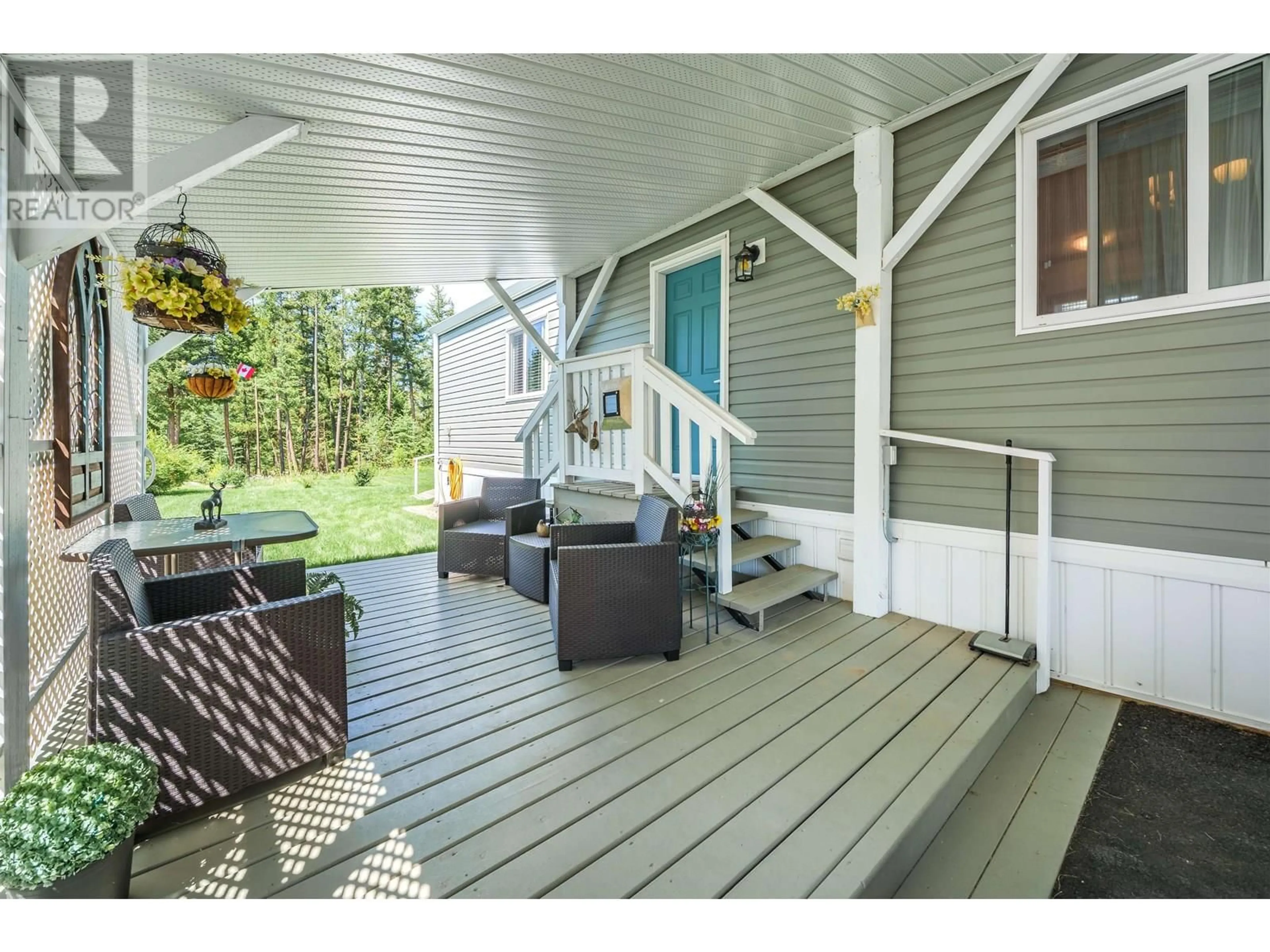 Patio, unknown for 50 - 208 8TH STREET, 100 Mile House British Columbia V0K2E0