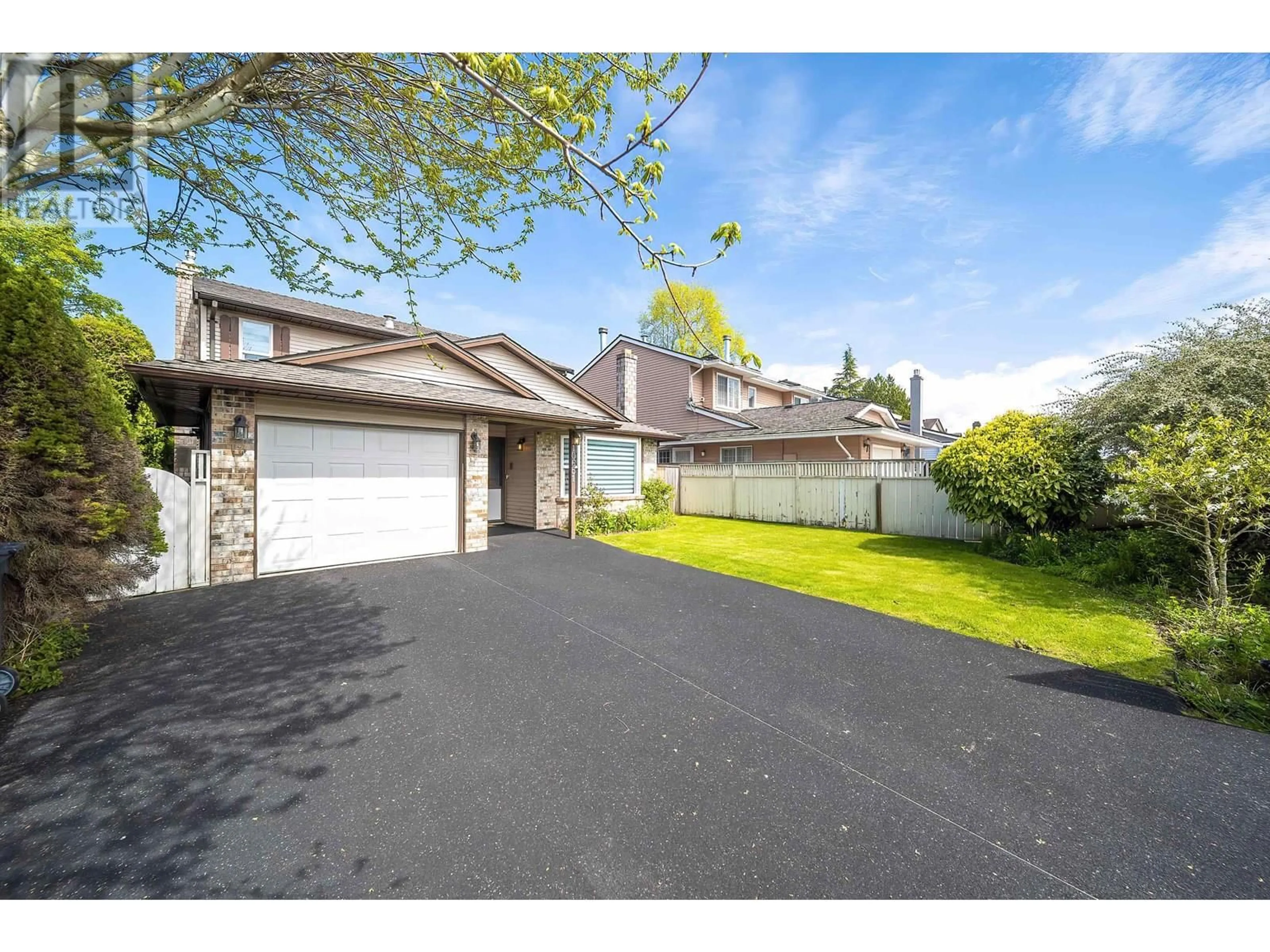 A pic from outside/outdoor area/front of a property/back of a property/a pic from drone, street for 10651 CANSO CRESCENT, Richmond British Columbia V7E5B6