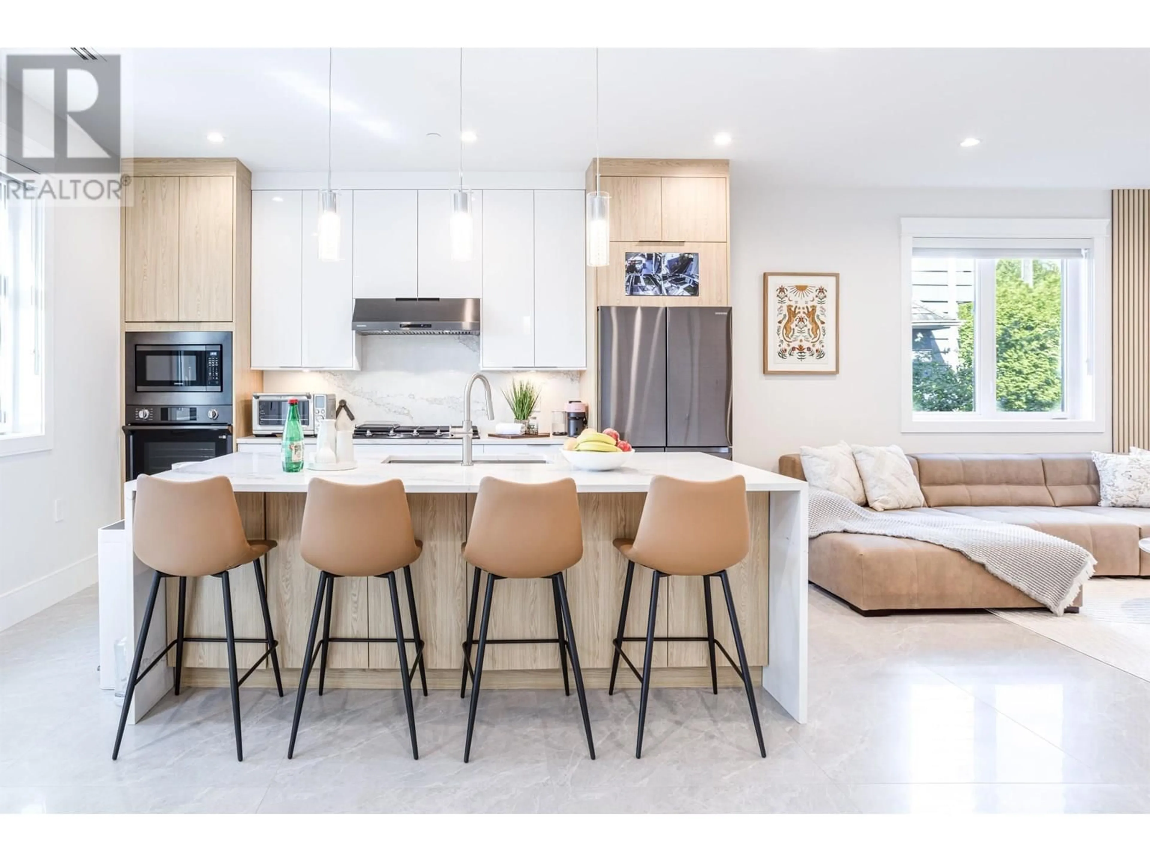 Open concept kitchen, ceramic/tile floor for 1470 57TH AVENUE, Vancouver British Columbia V6P1S9