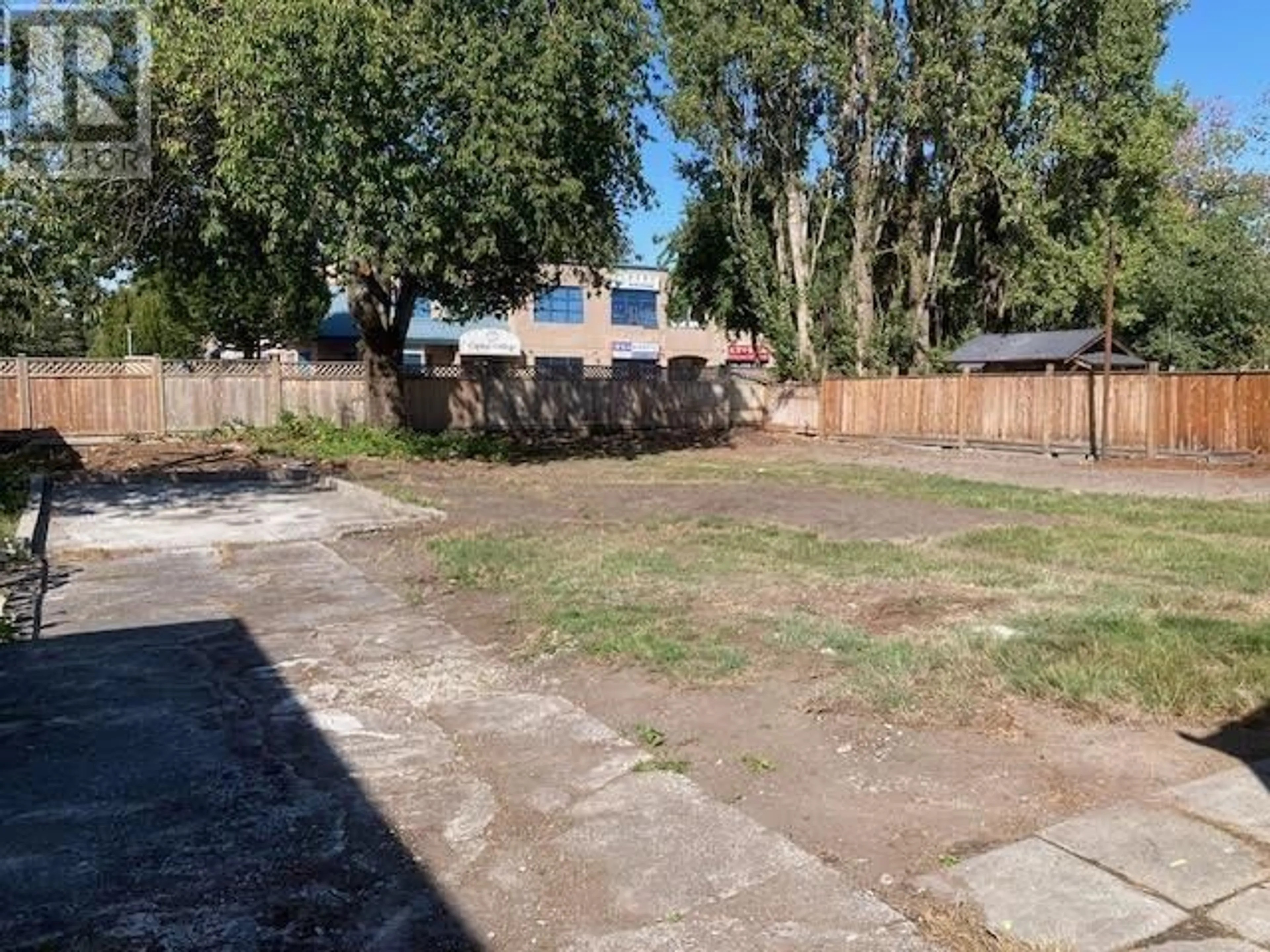 A pic from outside/outdoor area/front of a property/back of a property/a pic from drone, street for 8351 BROWNELL ROAD, Richmond British Columbia V6X1G3