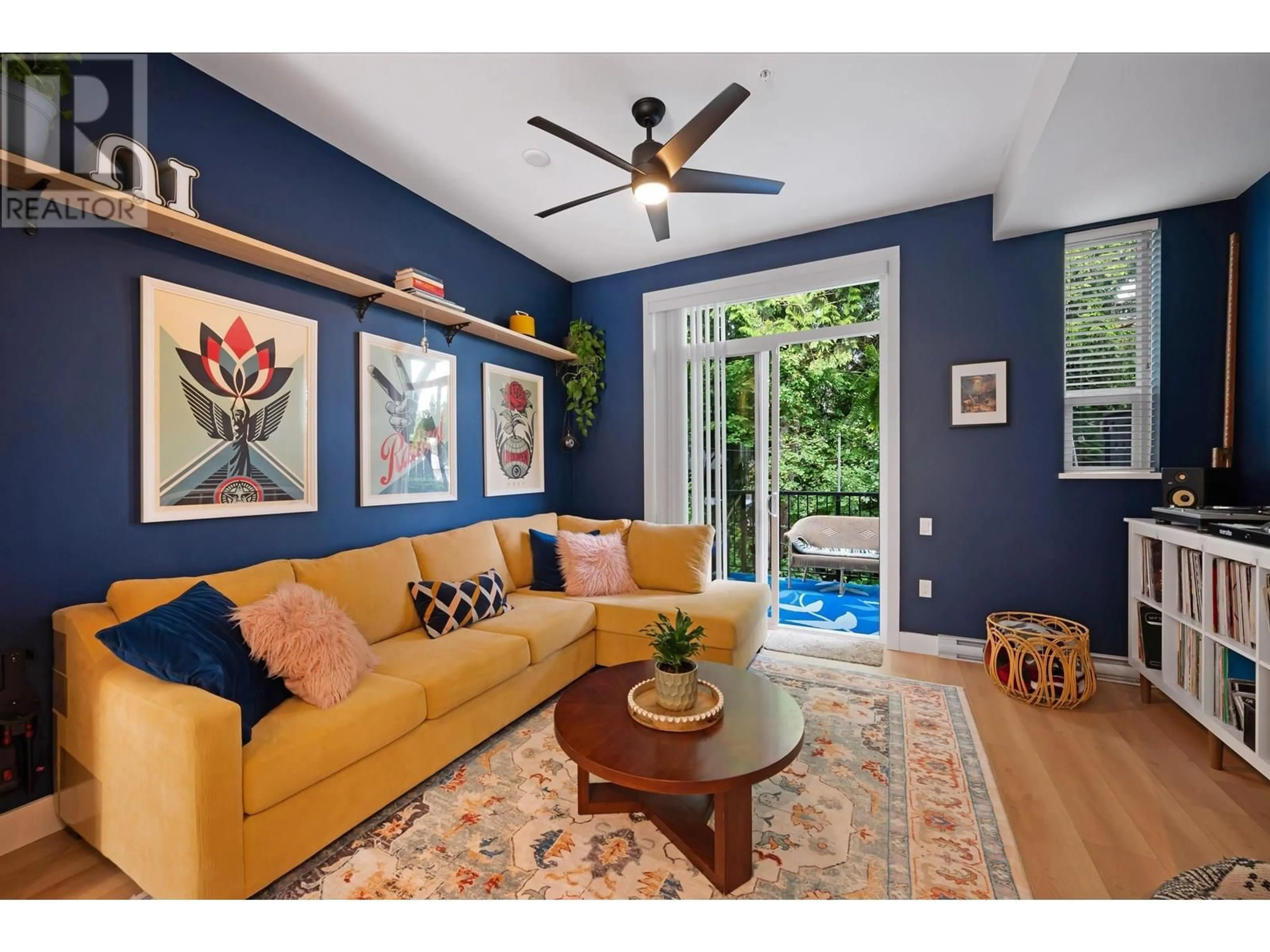 Living room with furniture, unknown for 24 - 19696 HAMMOND ROAD, Pitt Meadows British Columbia V3Y0G7
