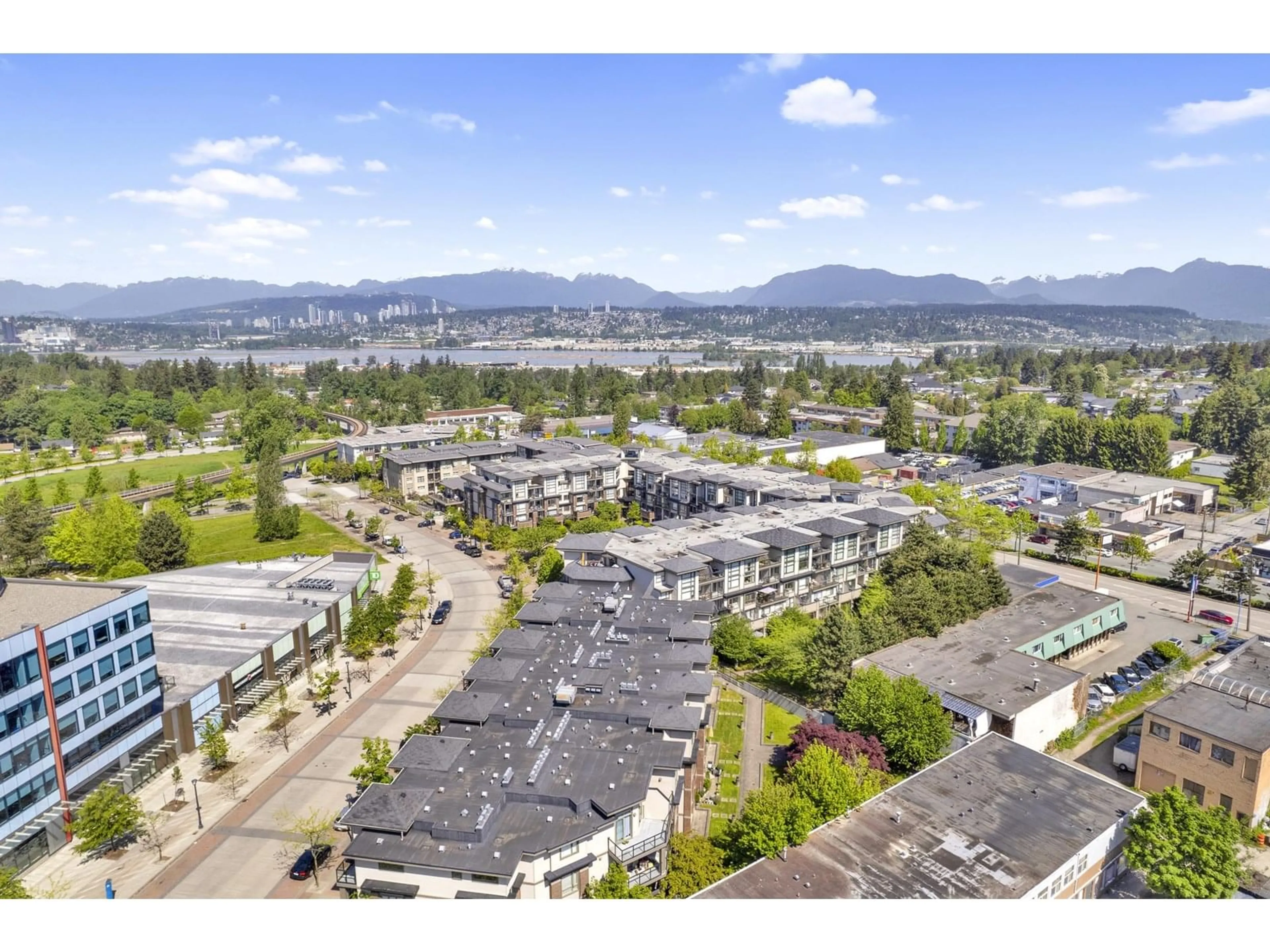 A pic from outside/outdoor area/front of a property/back of a property/a pic from drone, mountain view for 142 - 10838 CITY, Surrey British Columbia V3T5X9