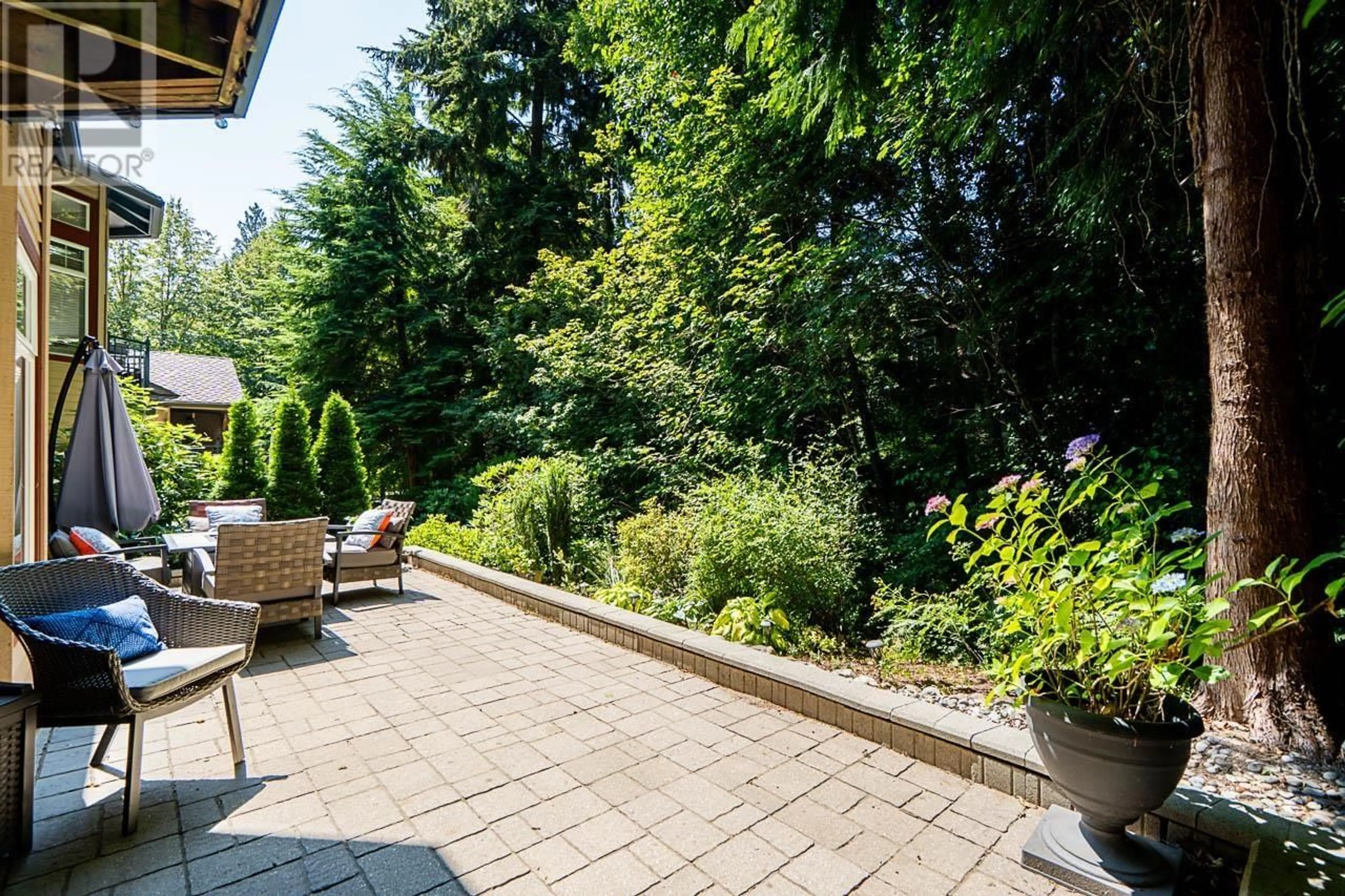 Patio, unknown for 1158 STRATHAVEN DRIVE, North Vancouver British Columbia V7H2Z6