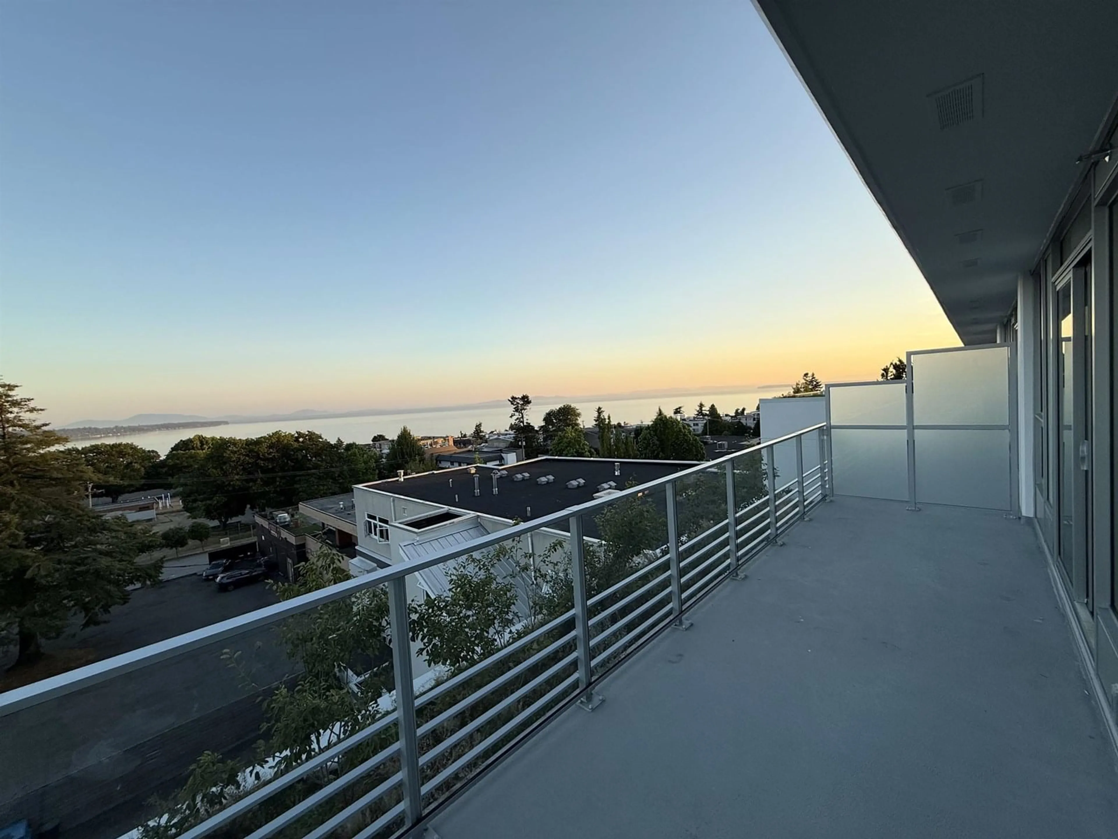 Balcony in the apartment, water/lake/river/ocean view for 410 - 1342 JOHNSTON, White Rock British Columbia V4B3Z2