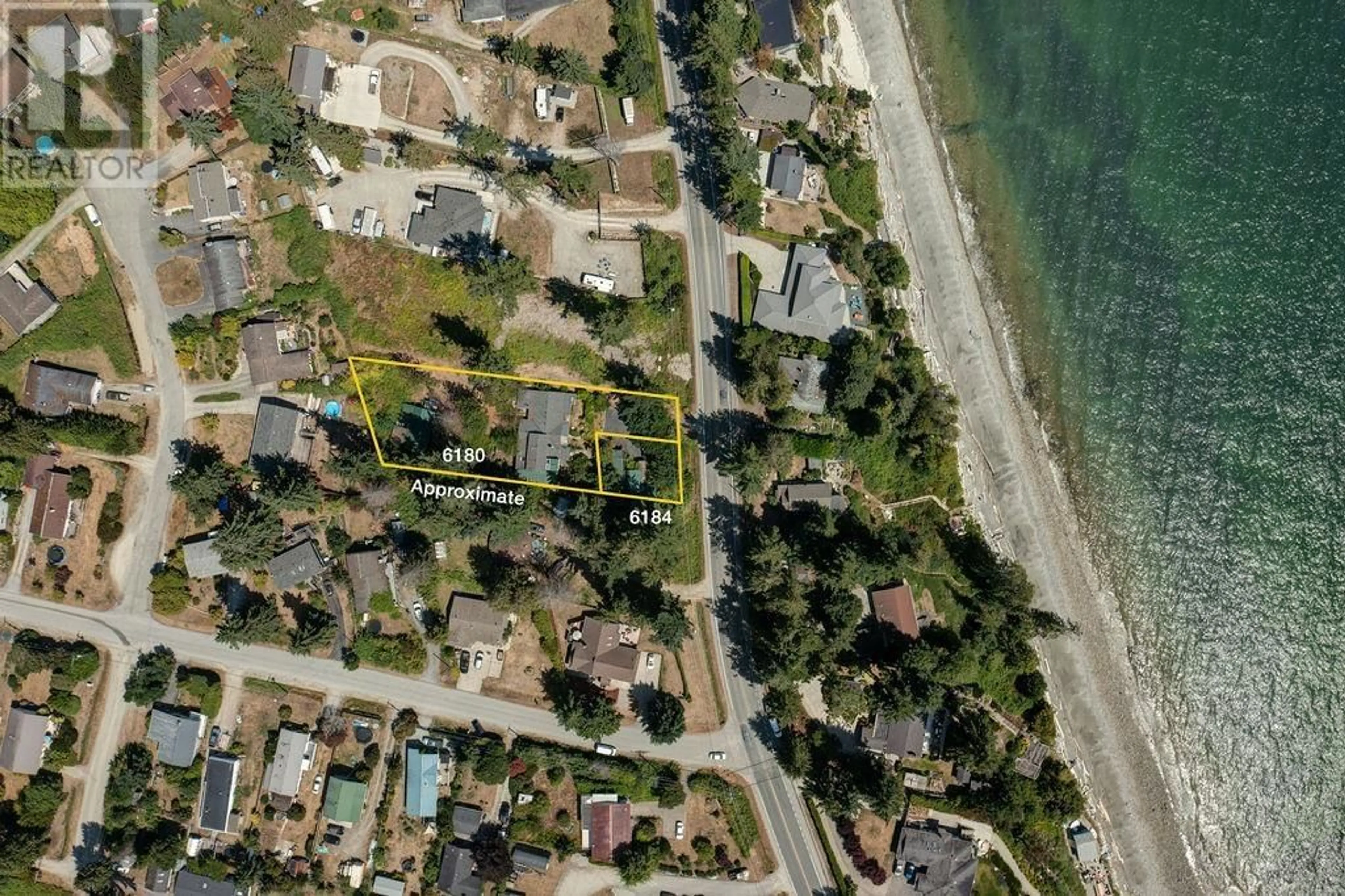 A pic from outside/outdoor area/front of a property/back of a property/a pic from drone, water/lake/river/ocean view for 6180 SUNSHINE COAST HIGHWAY, Sechelt British Columbia V7Z0M1