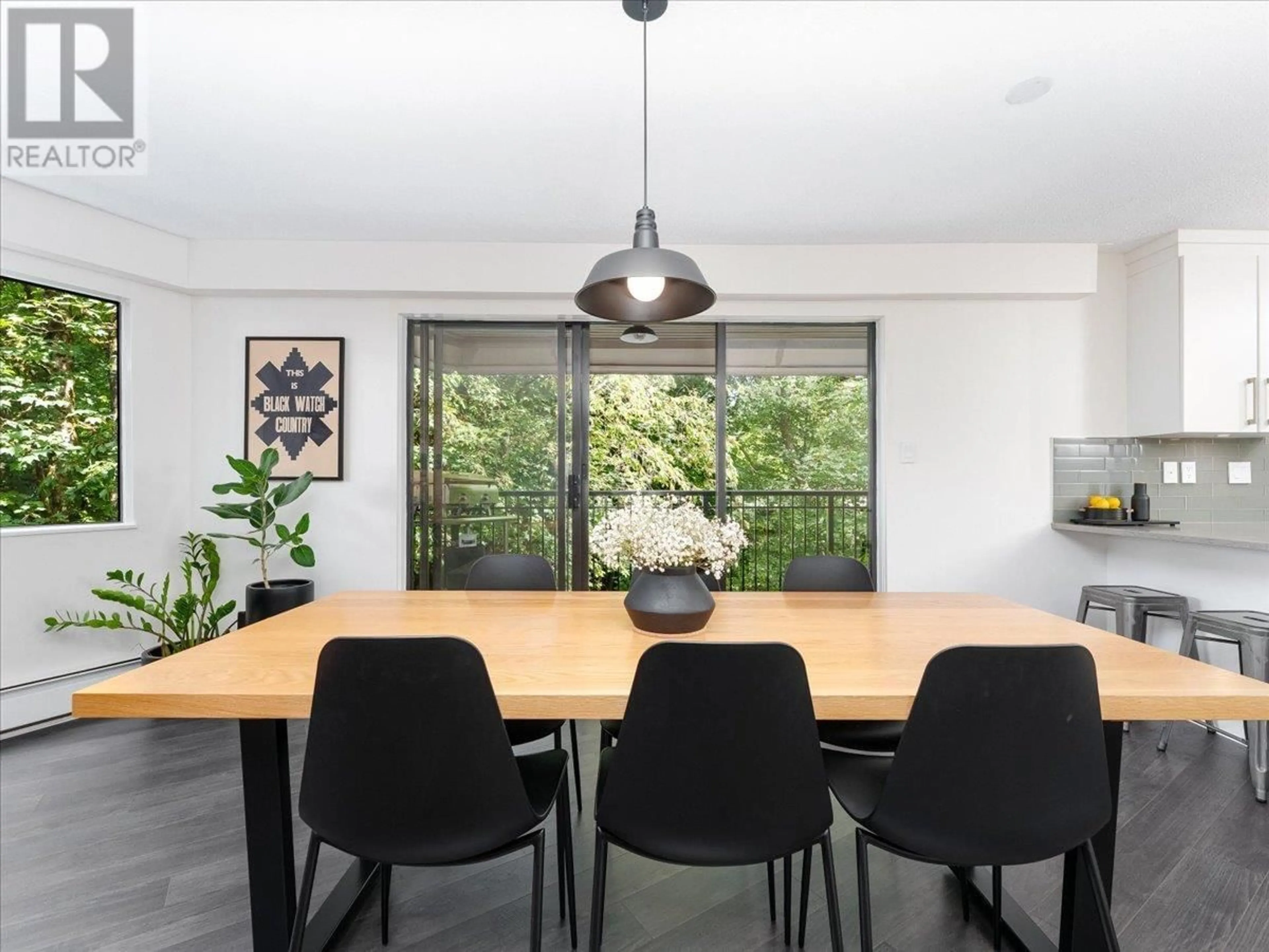 Dining room, unknown for 304 - 1385 DRAYCOTT ROAD, North Vancouver British Columbia V7J3K9