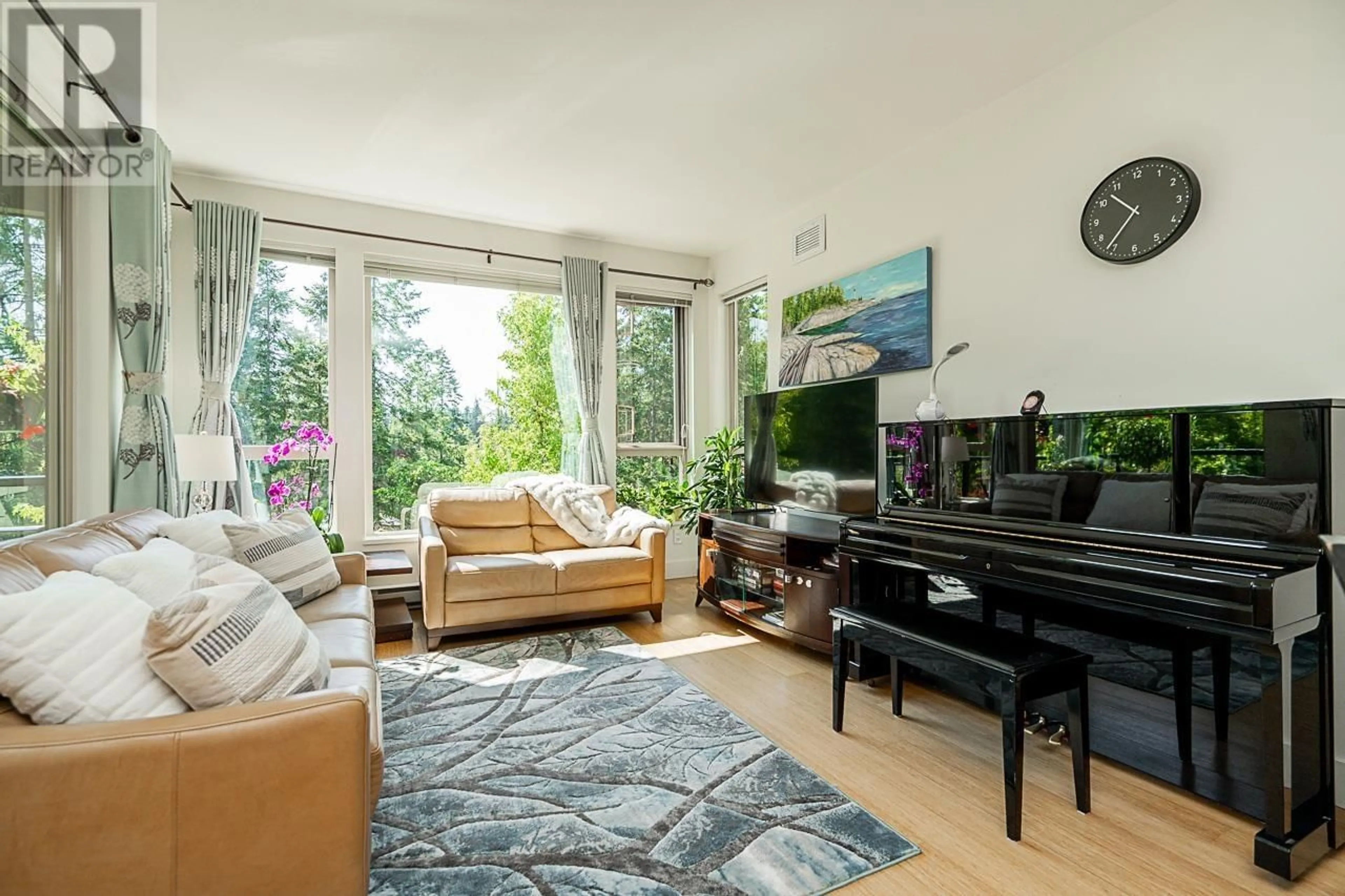 Living room with furniture, unknown for 313 - 6268 EAGLES DRIVE, Vancouver British Columbia V6T1Z4