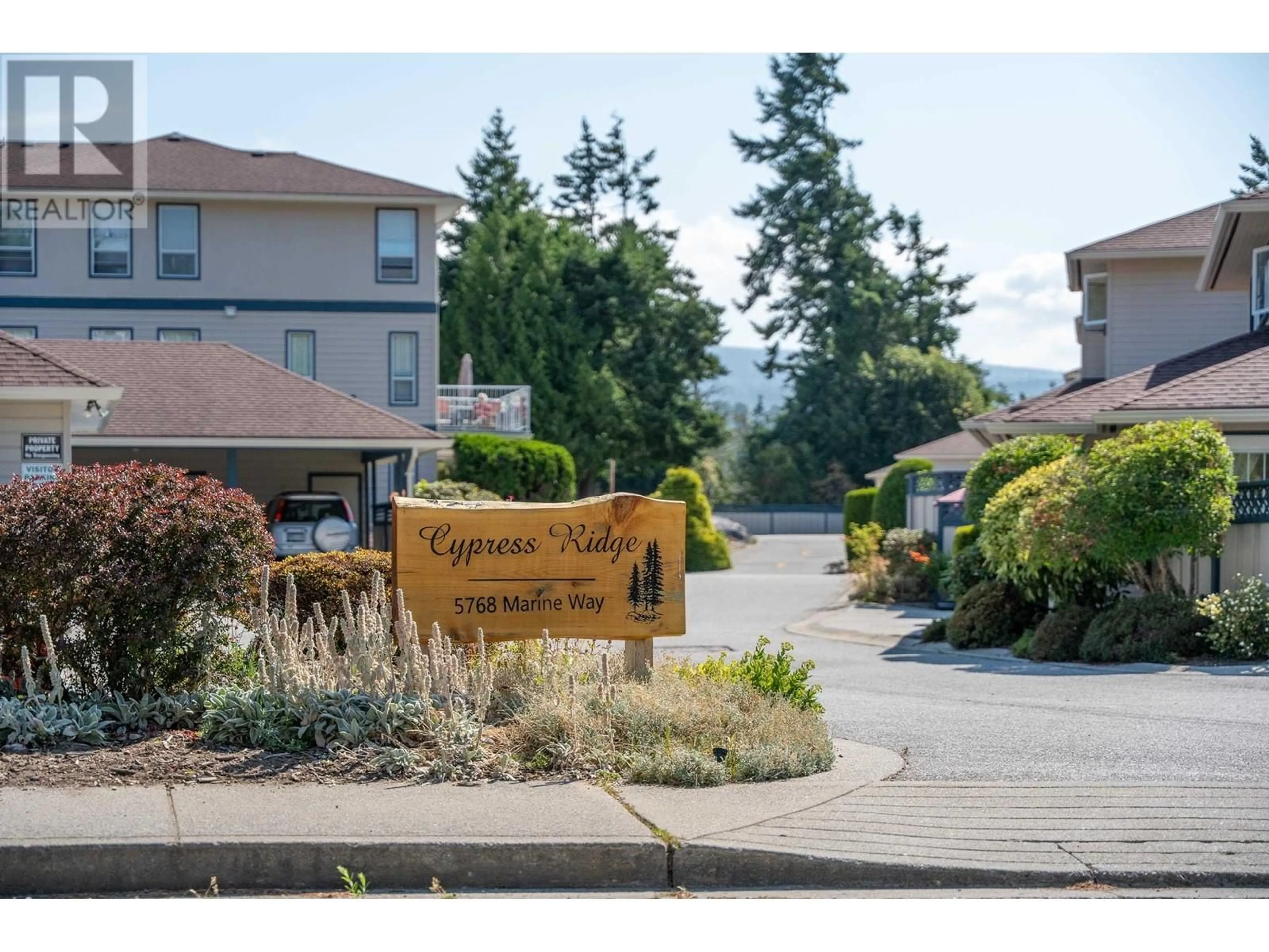 Unknown for 204 - 5768 MARINE WAY, Sechelt British Columbia V7Z0K4