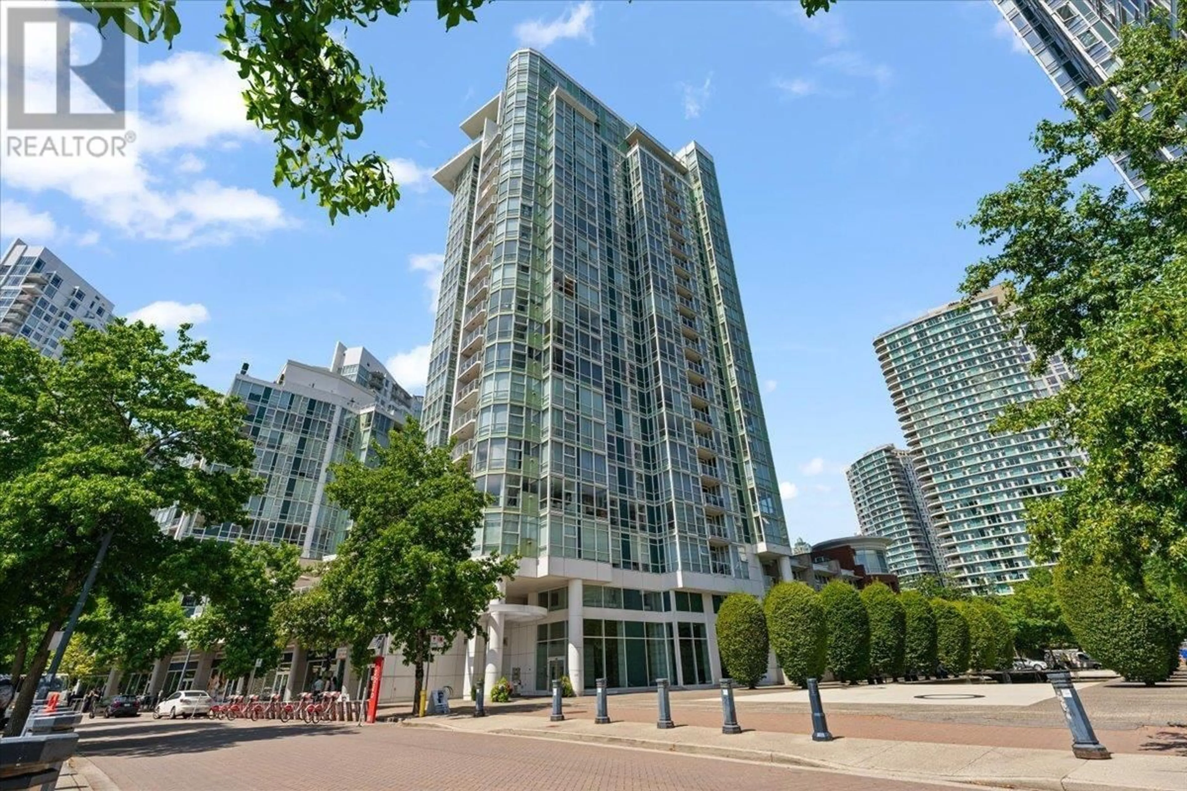 Unknown for 1903 - 1077 MARINASIDE CRESCENT, Vancouver British Columbia V6Z2Z5