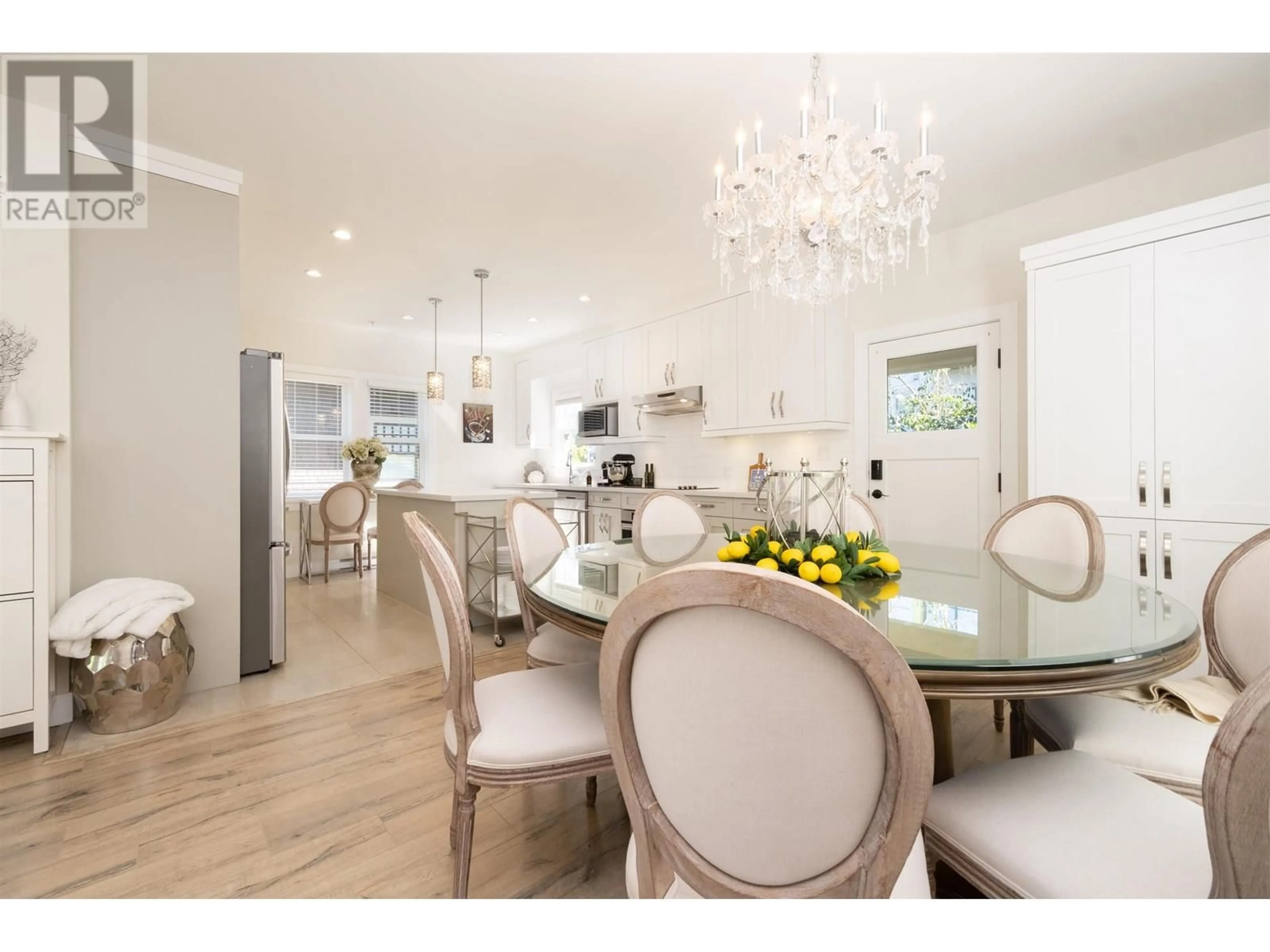 Dining room, wood/laminate floor for 408 EIGHTH STREET, New Westminster British Columbia V3M0K1