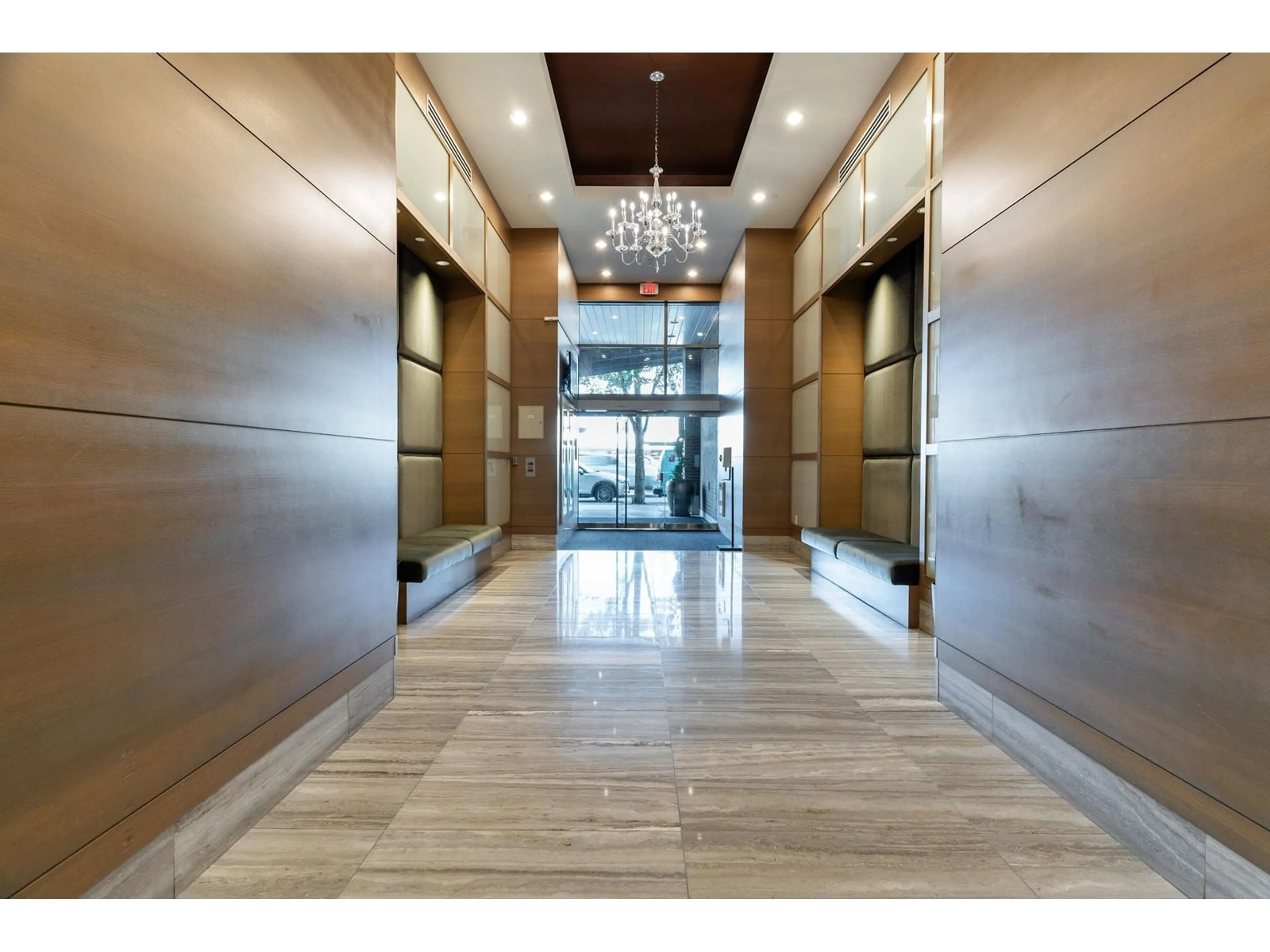 Indoor foyer for 301 - 1473 JOHNSTON, White Rock British Columbia V4B0A2