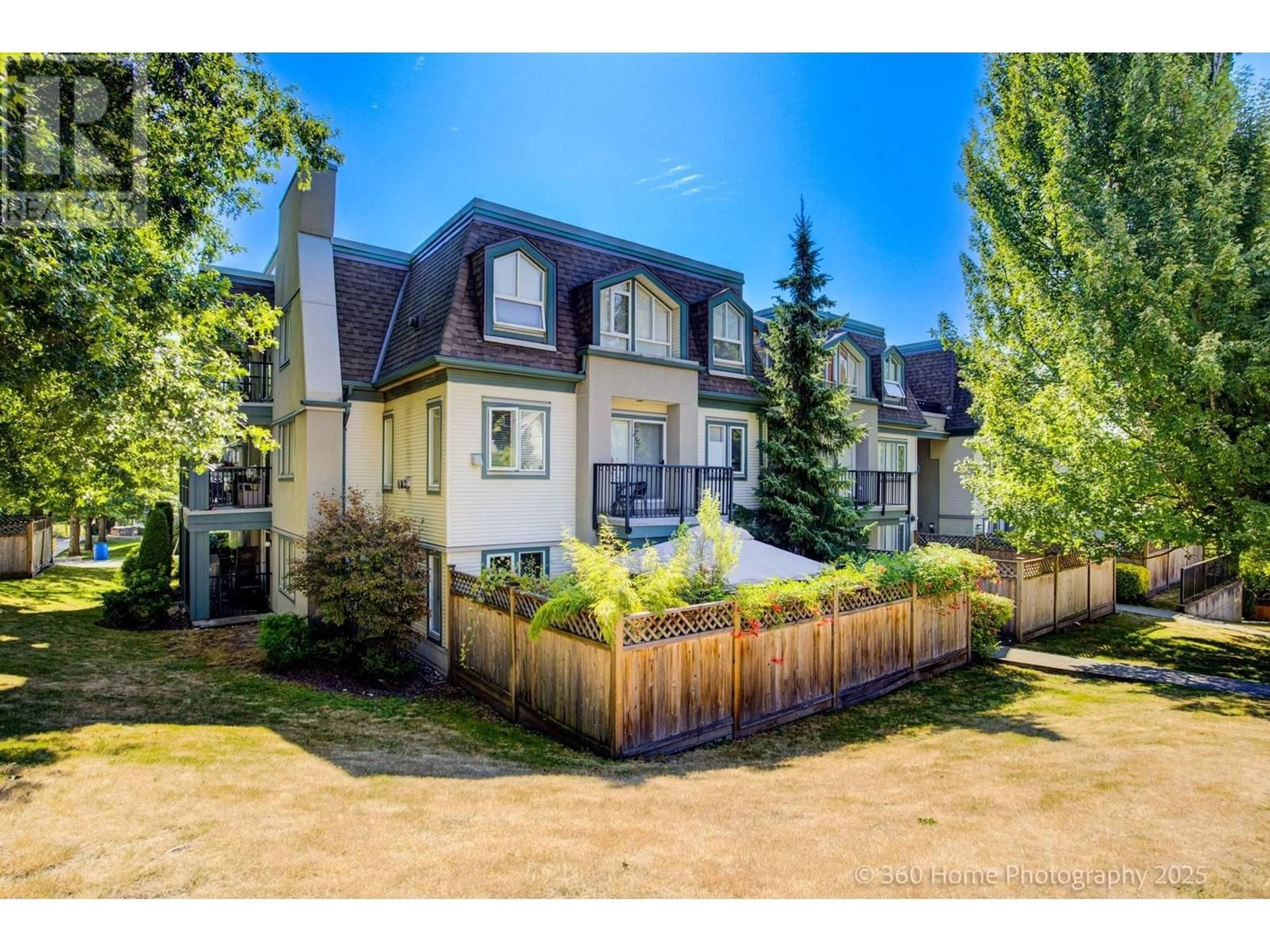 Unknown for 109 - 219 BEGIN STREET, Coquitlam British Columbia V3K4V4