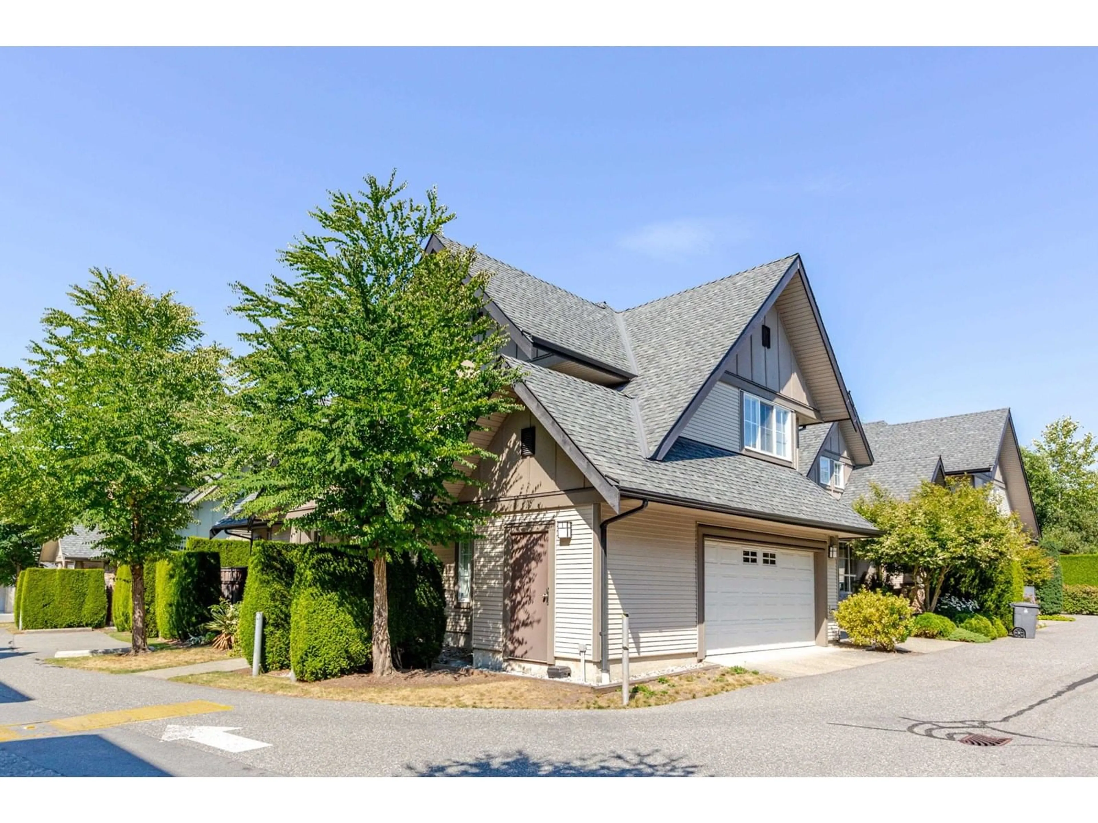 Unknown for 22 - 2501 161A, Surrey British Columbia V3S7Y6