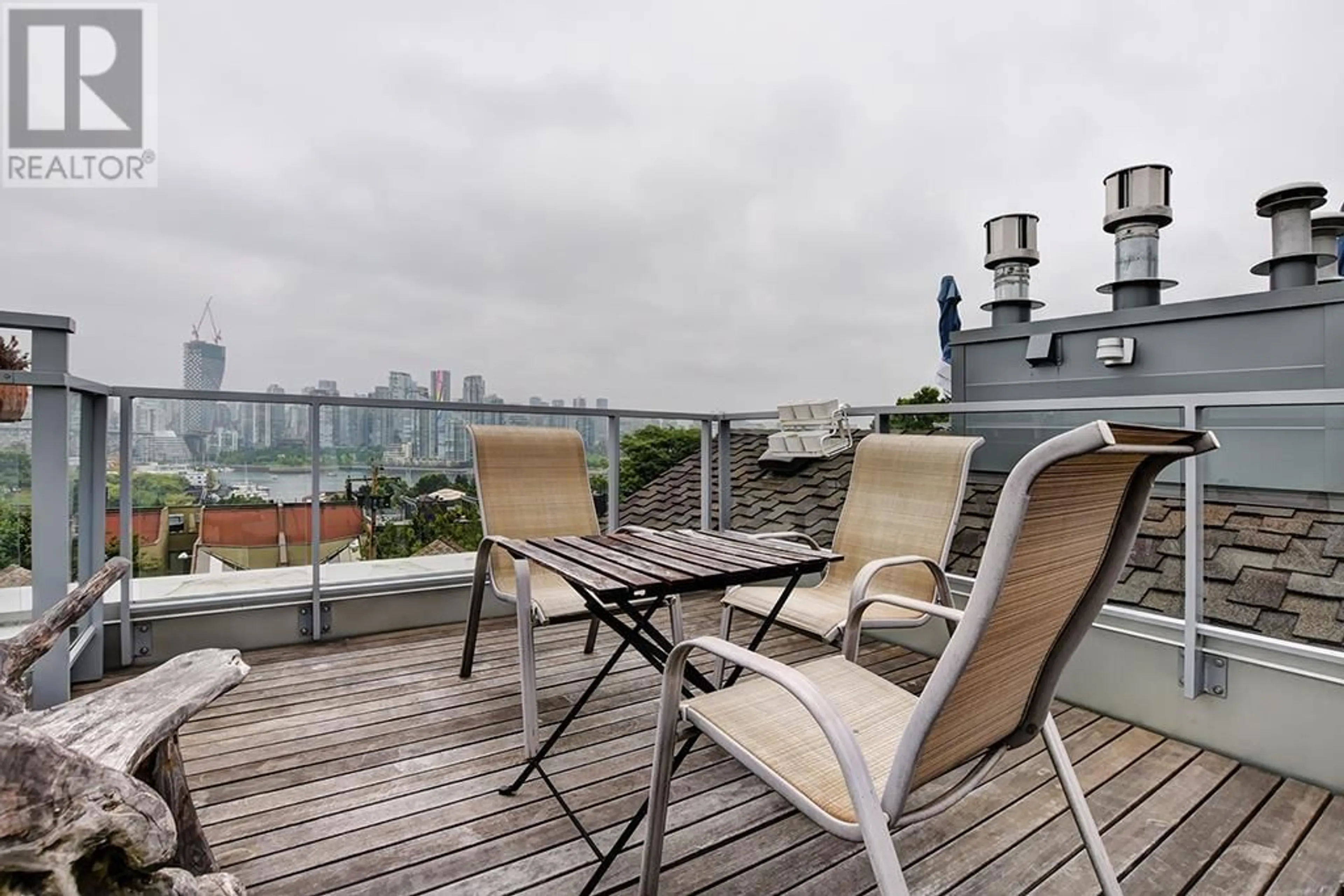 Patio, city buildings view from balcony for 1168 7TH AVENUE, Vancouver British Columbia V6H1B4