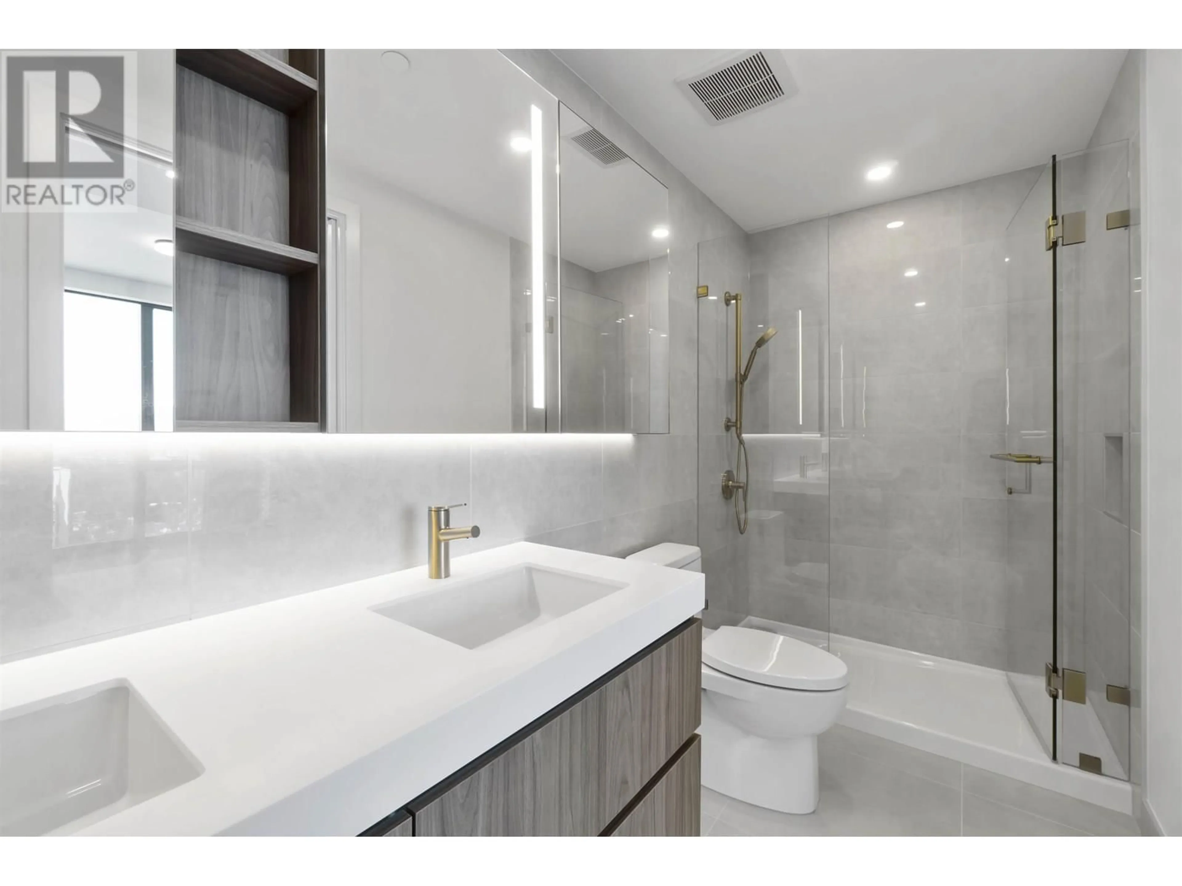 Standard bathroom, ceramic/tile floor for 2107 - 5987 WILSON AVENUE, Burnaby British Columbia V5H0L7