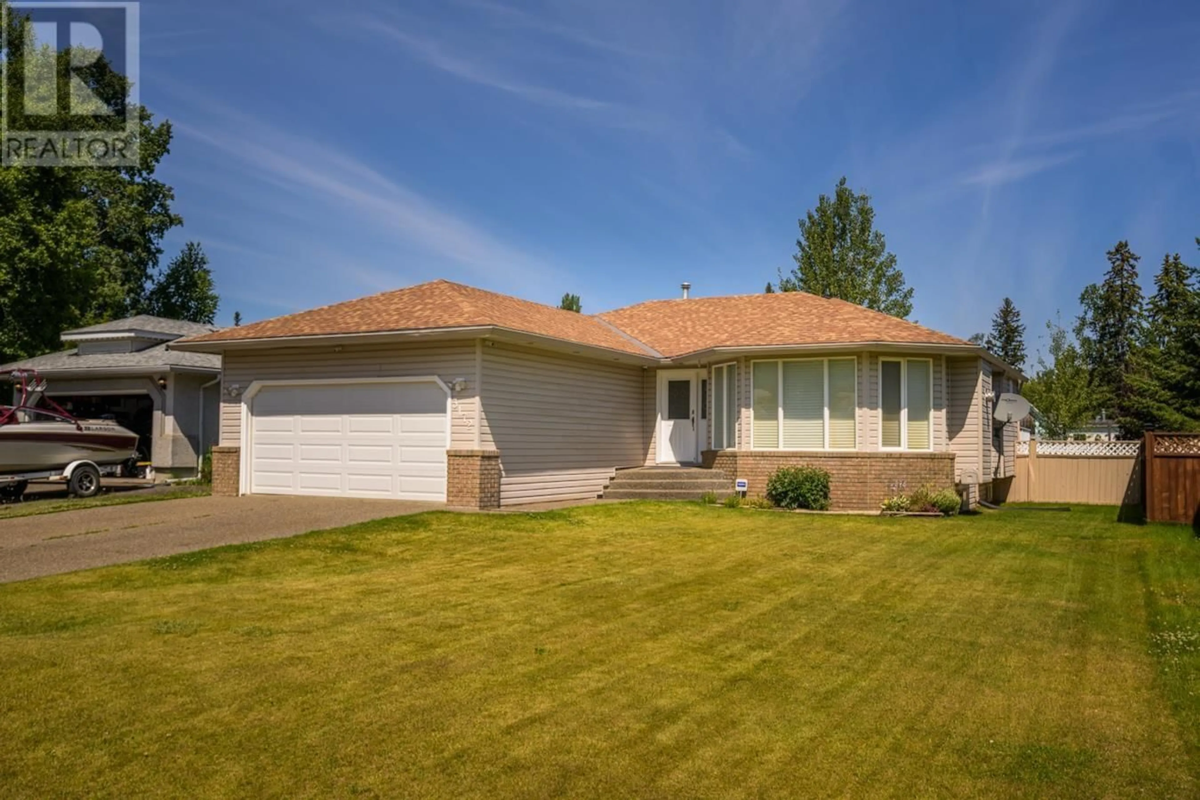 Home with vinyl exterior material, street for 3172 SETON PLACE, Prince George British Columbia V2K4T7