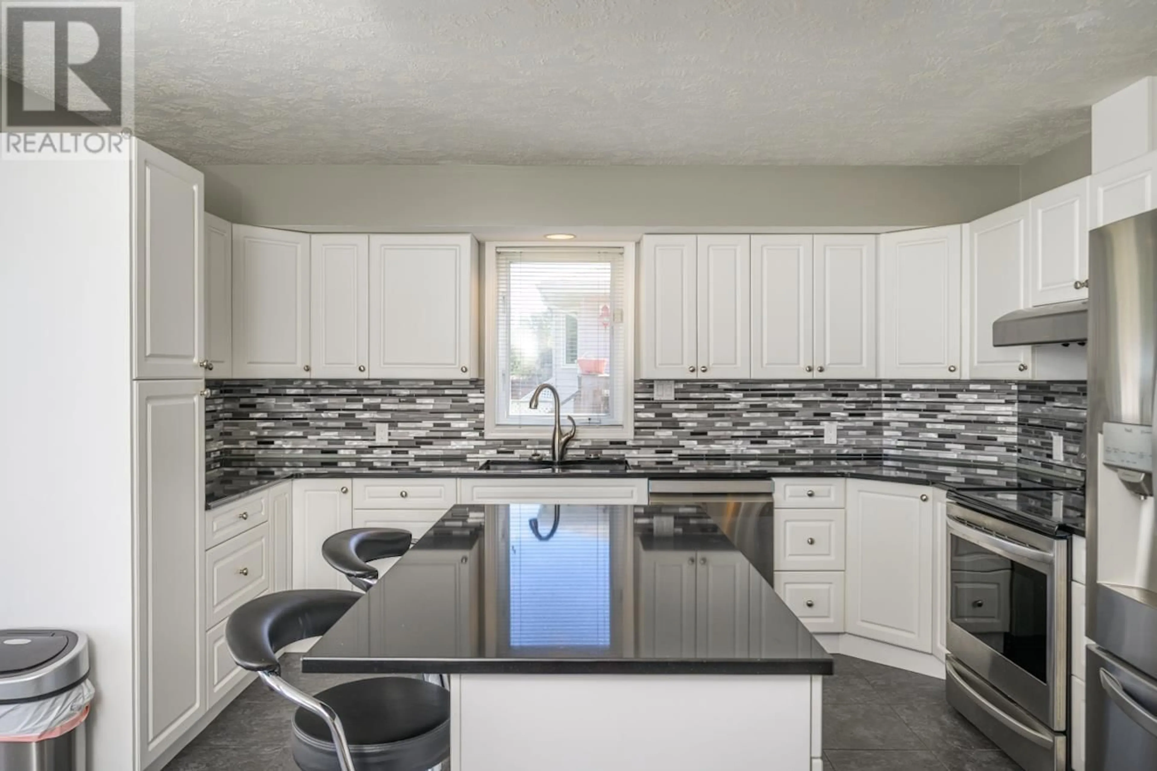 Unknown for 3172 SETON PLACE, Prince George British Columbia V2K4T7