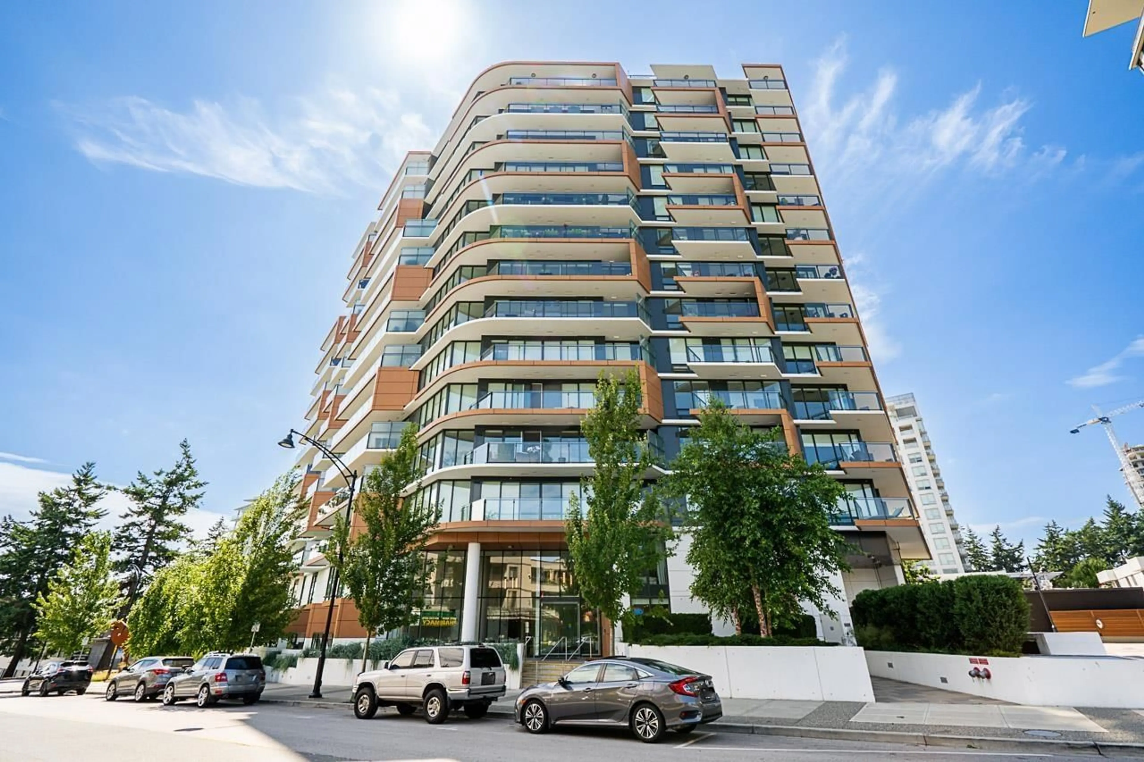 Balcony in the apartment, building for TH1 - 1439 GEORGE, White Rock British Columbia V4B0B9