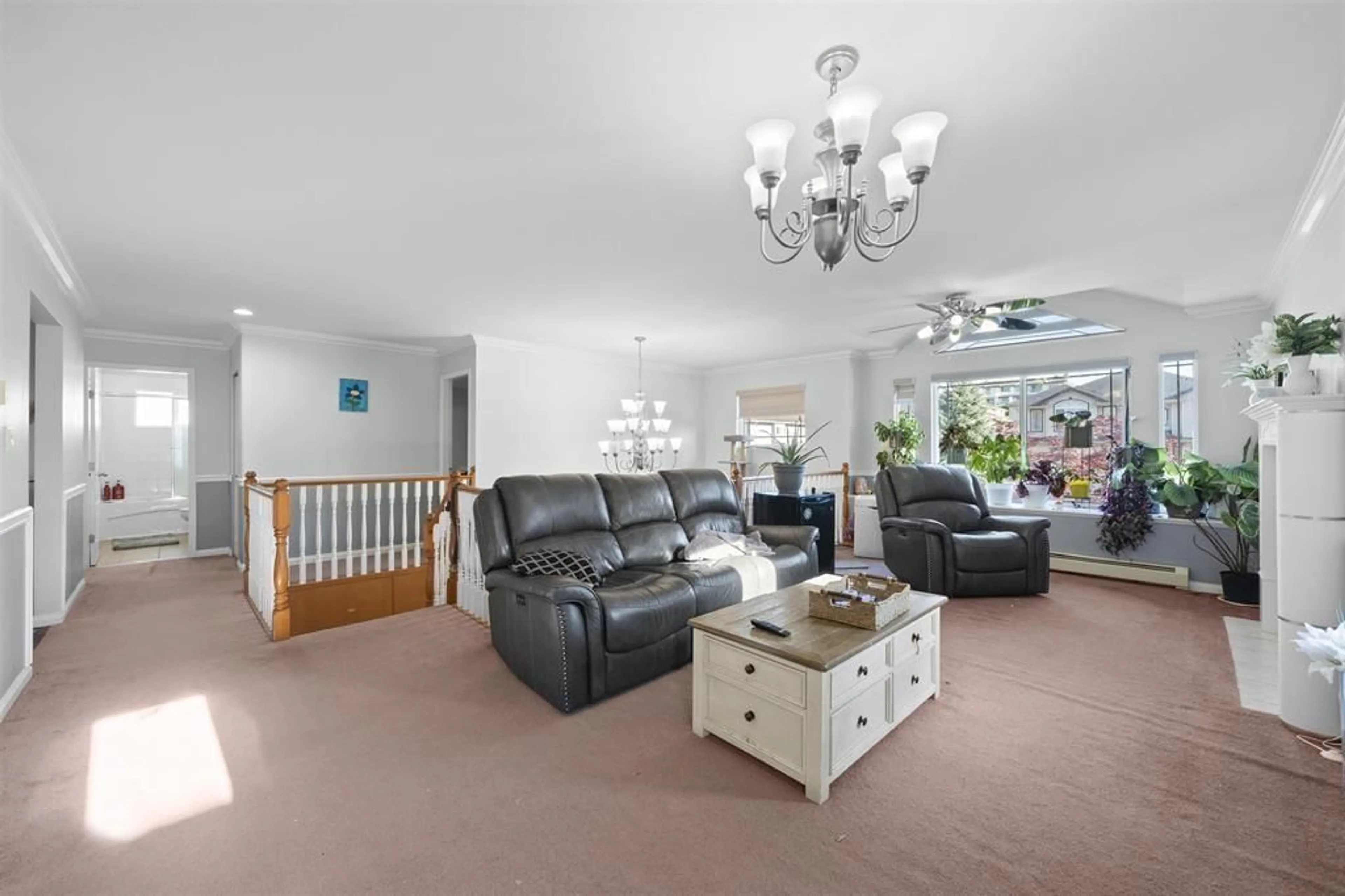 Living room with furniture, unknown for 31449 LEGACY, Abbotsford British Columbia V2T6W5