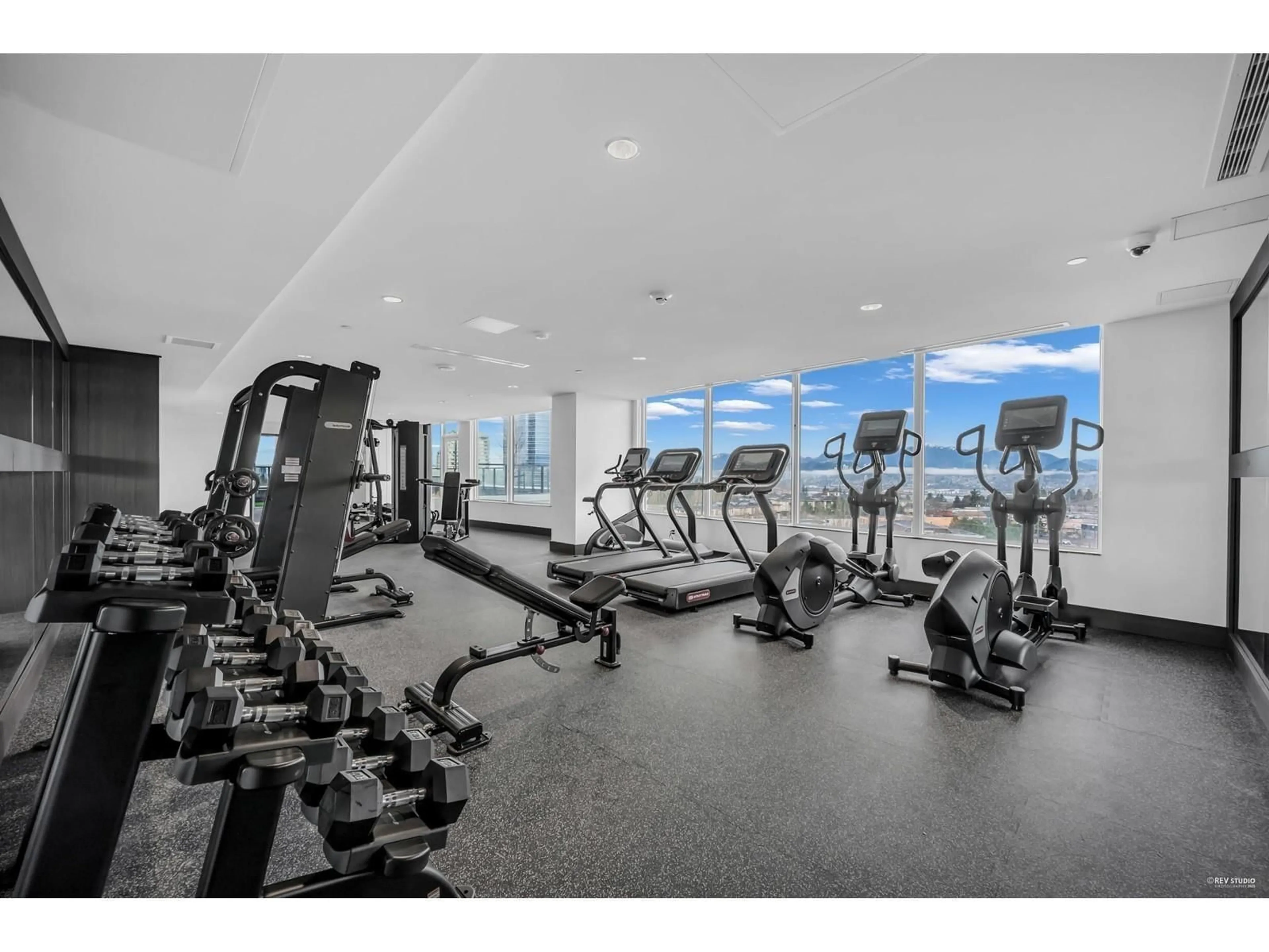 Gym or fitness room for 4302 - 10750 135A, Surrey British Columbia V3T0V4