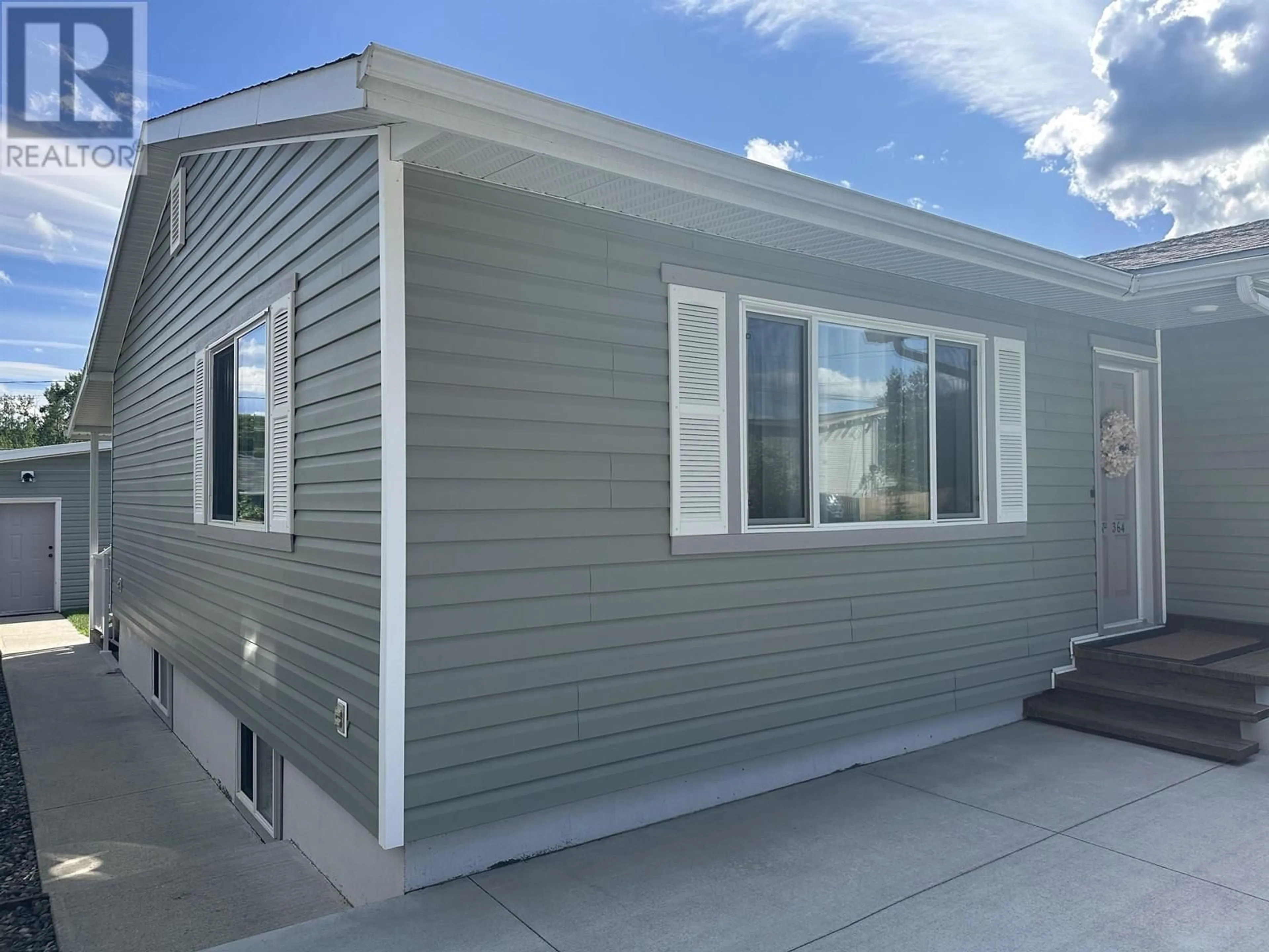 Home with vinyl exterior material, street for 364 WEST COLUMBIA STREET, Vanderhoof British Columbia V0J3A0