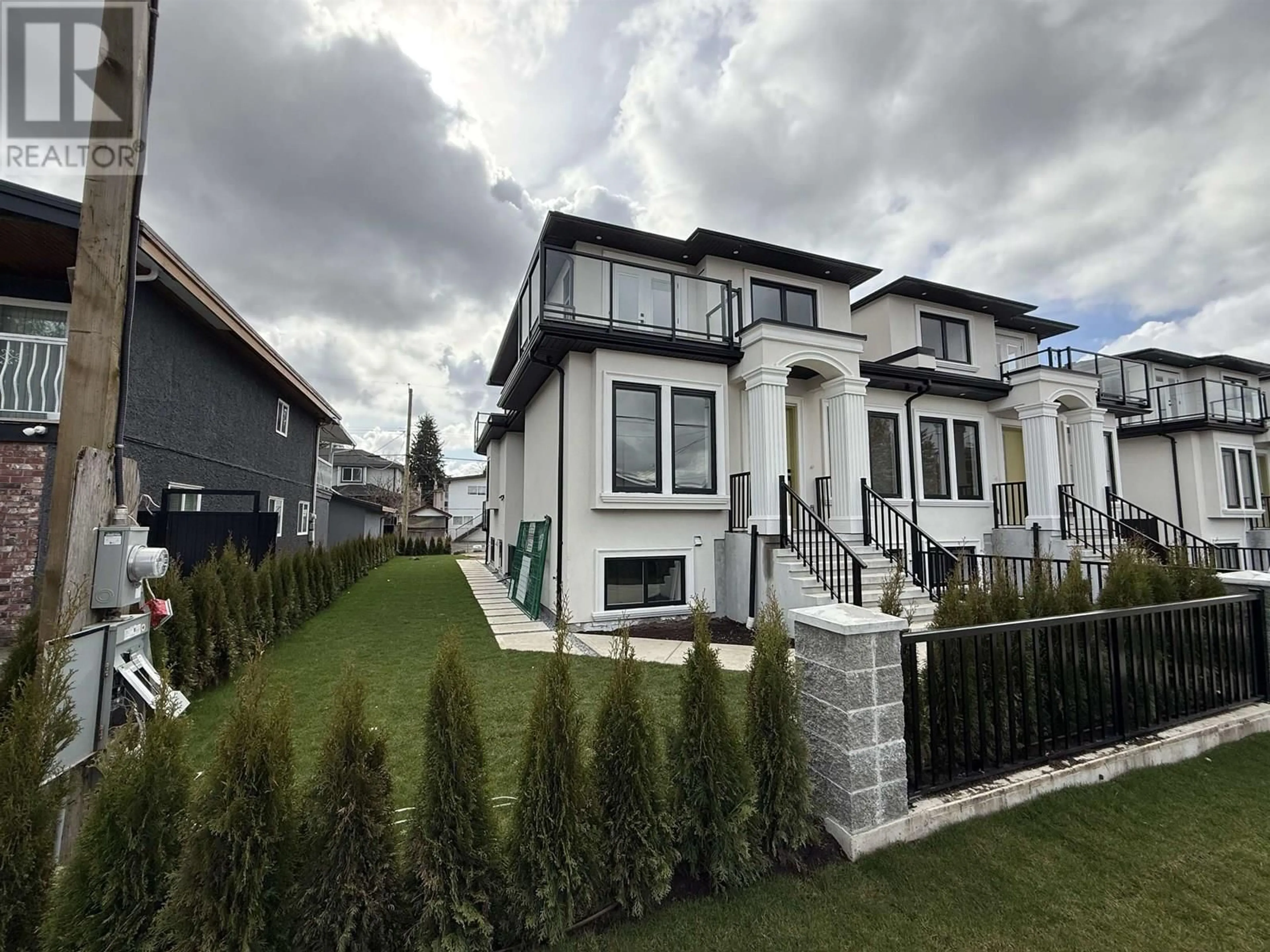 Unknown for 6552 IMPERIAL STREET, Burnaby British Columbia V5E1M8