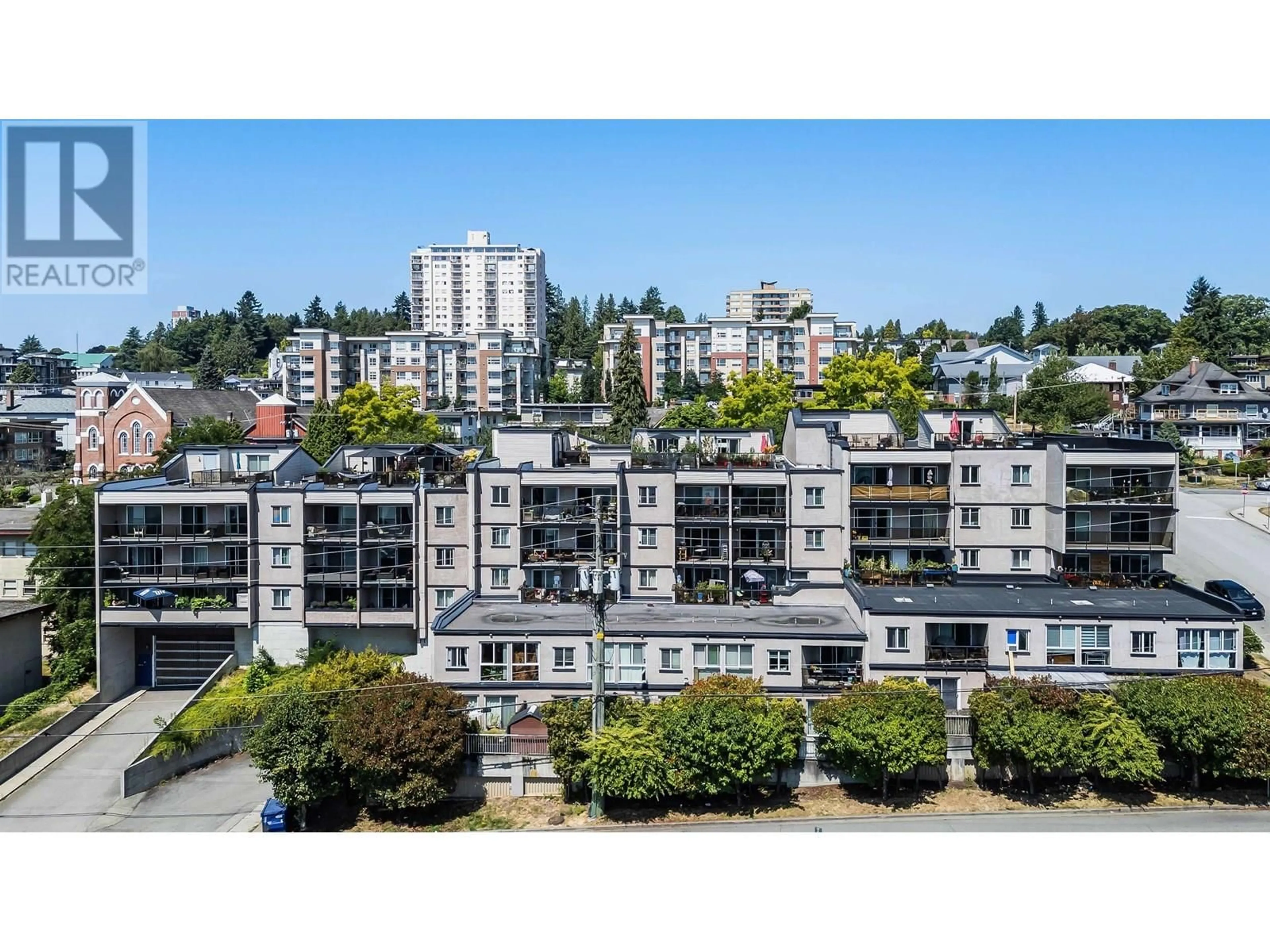 A pic from outside/outdoor area/front of a property/back of a property/a pic from drone, city buildings view from balcony for 112 - 312 CARNARVON STREET, New Westminster British Columbia V3L5H6