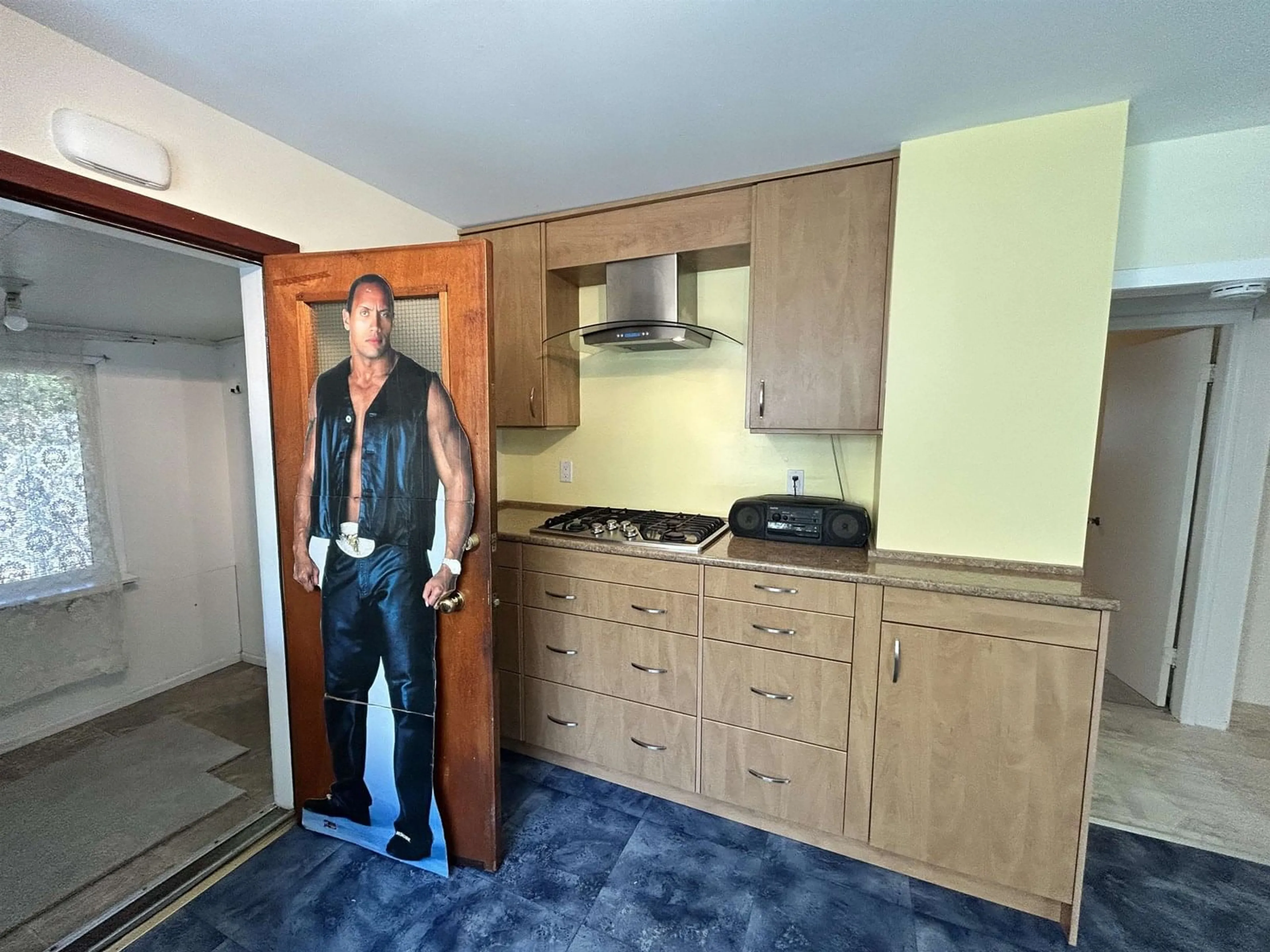 A pic of a room for 32846 6TH, Mission British Columbia V2V1Y9