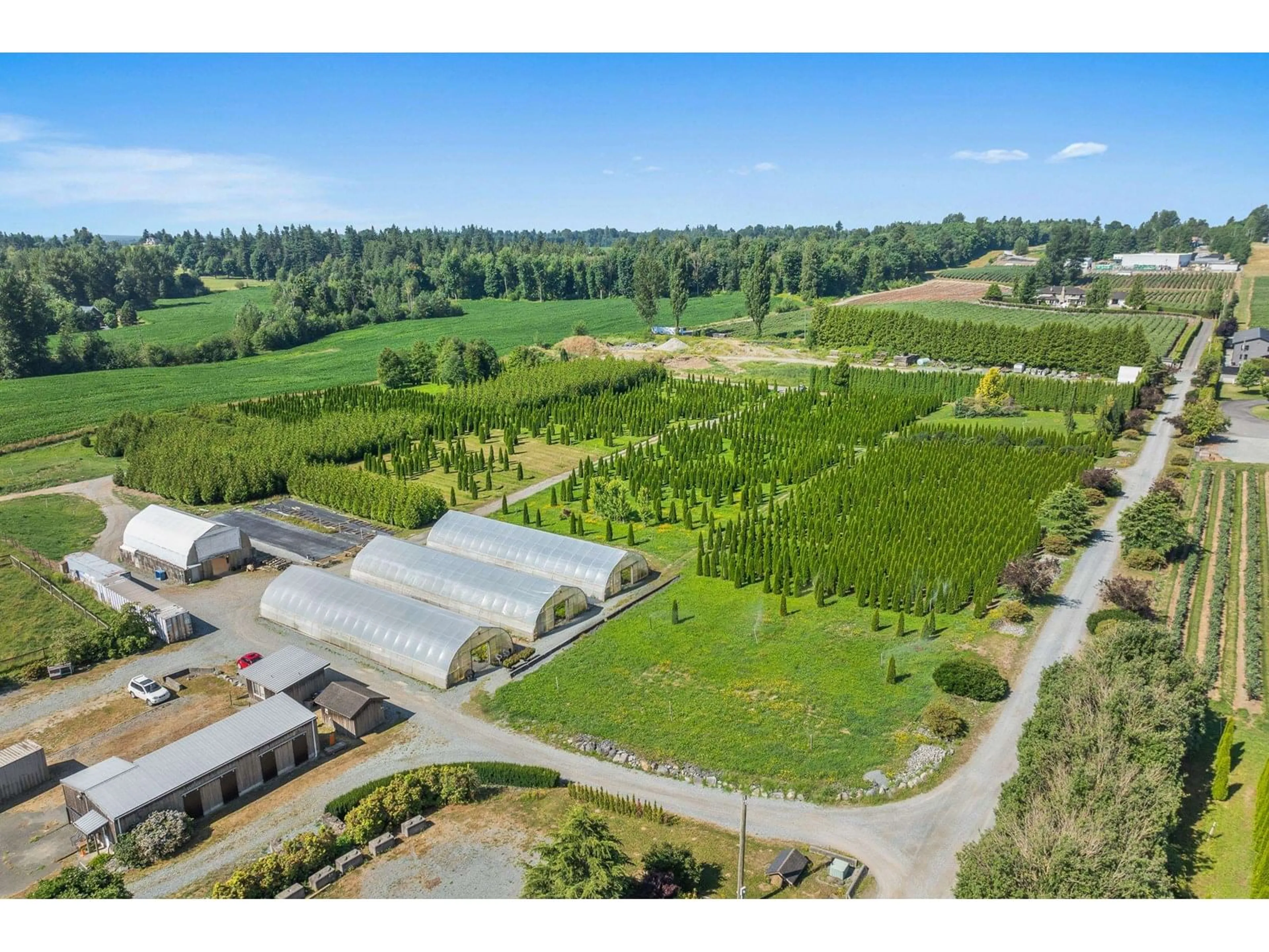 A pic from outside/outdoor area/front of a property/back of a property/a pic from drone, unknown for 68 SHORT, Abbotsford British Columbia V2S8A7
