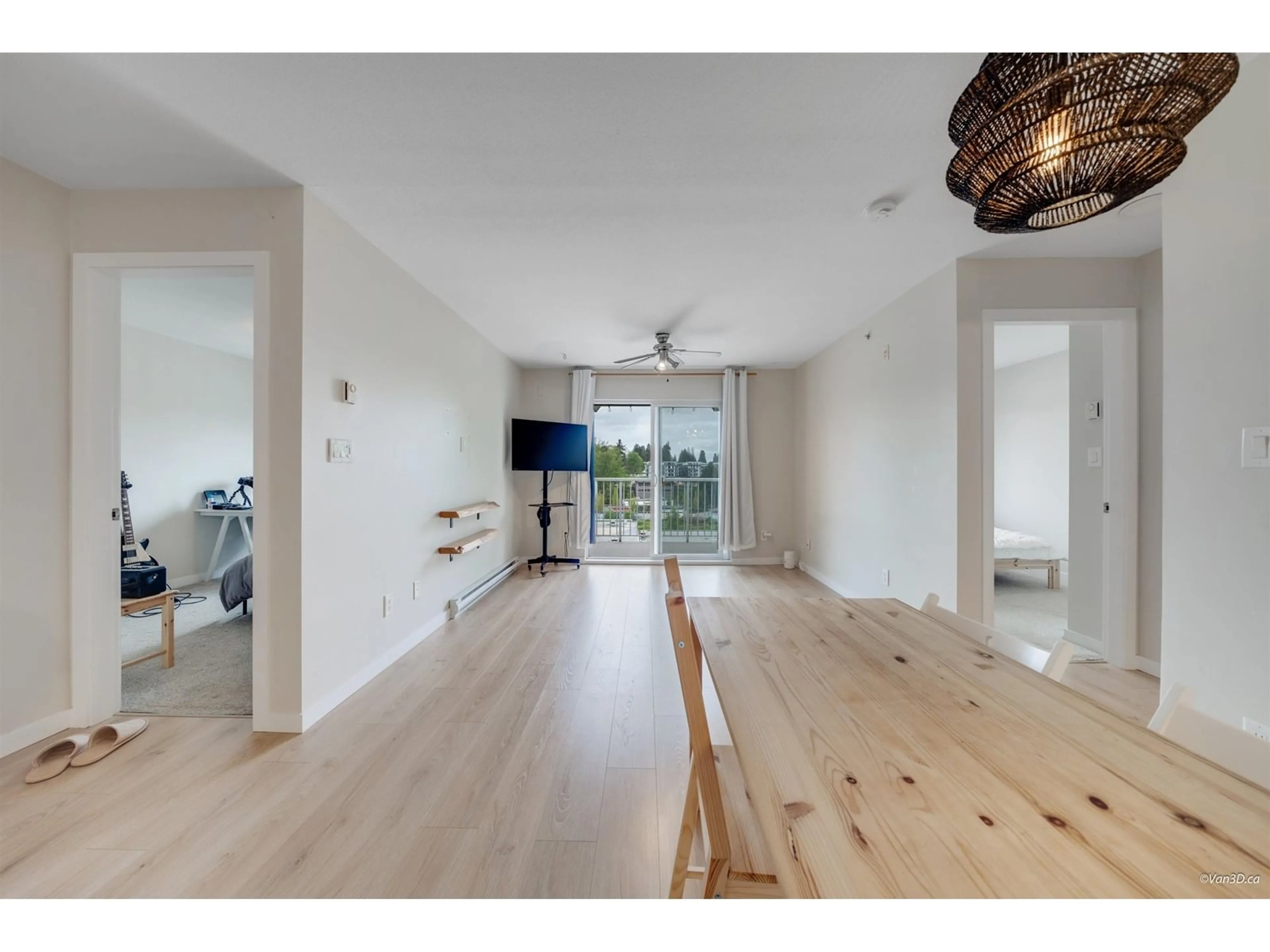 A pic of a room for 409 - 33960 OLD YALE, Abbotsford British Columbia V2S2J9