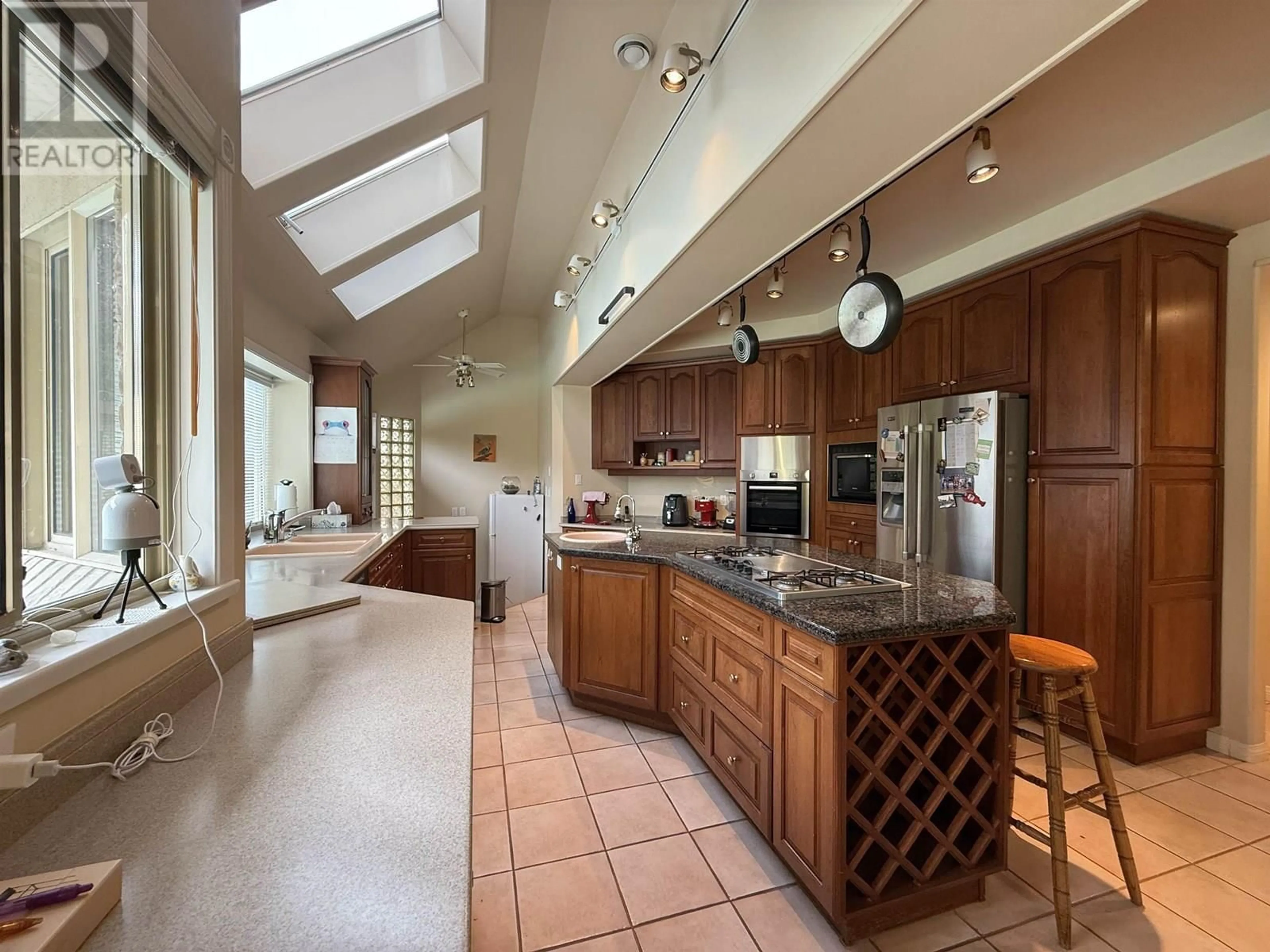 Contemporary kitchen, ceramic/tile floor for 1136 SMITH AVENUE, Coquitlam British Columbia V3J2X8