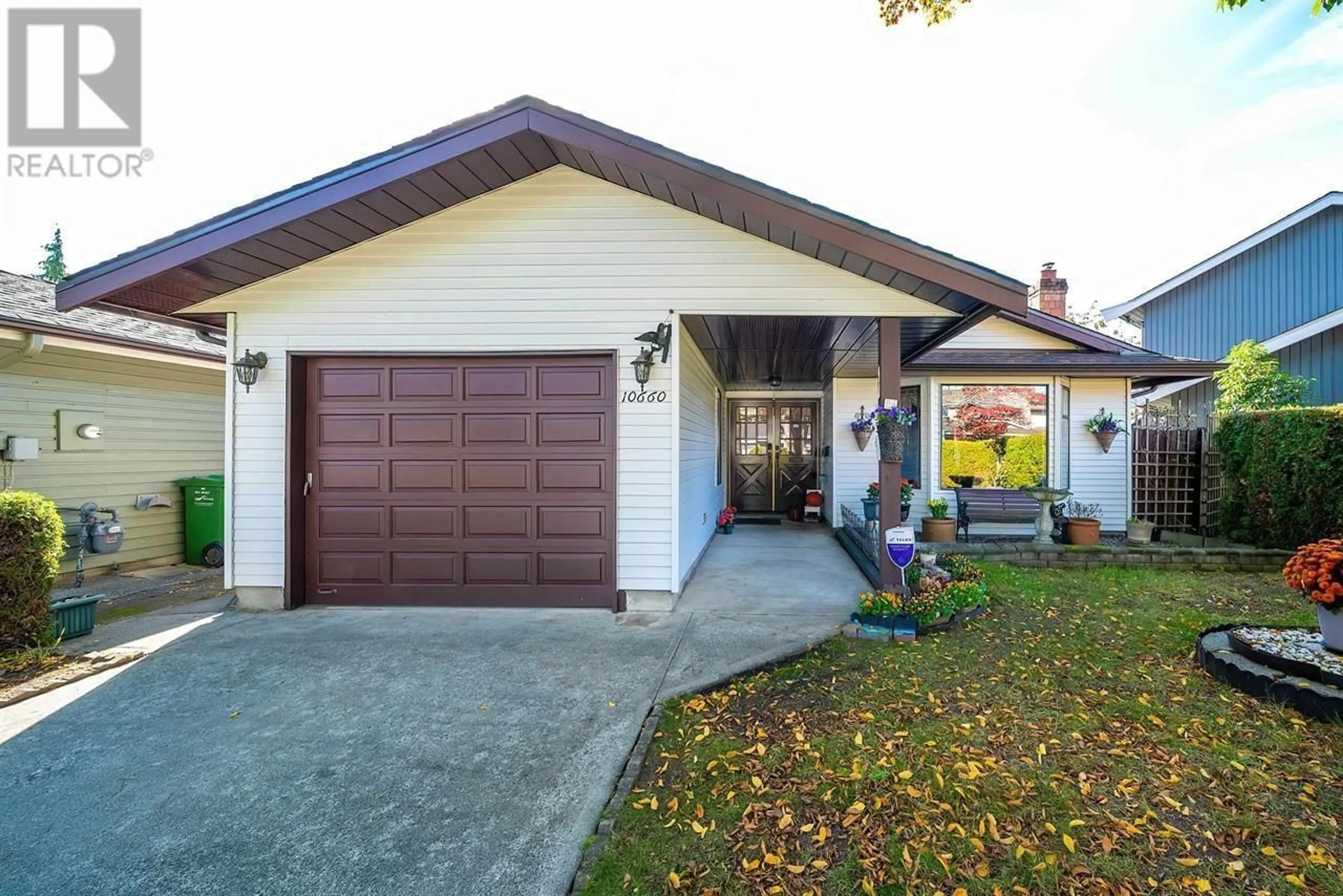 Home with vinyl exterior material, street for 10660 CANSO CRESCENT, Richmond British Columbia V7E5B9