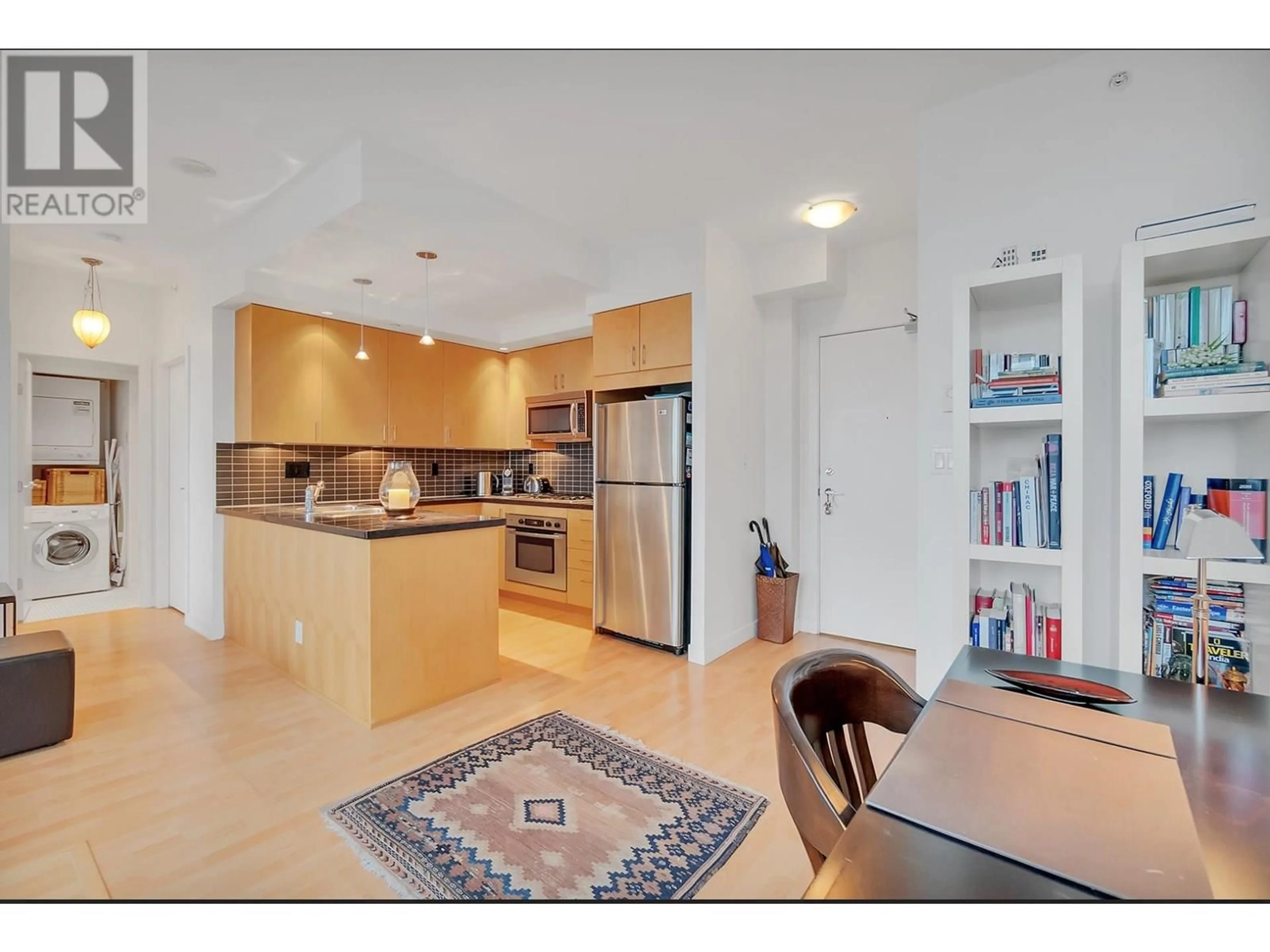 Open concept kitchen, unknown for 1907 - 1050 SMITHE STREET, Vancouver British Columbia V6E4T4