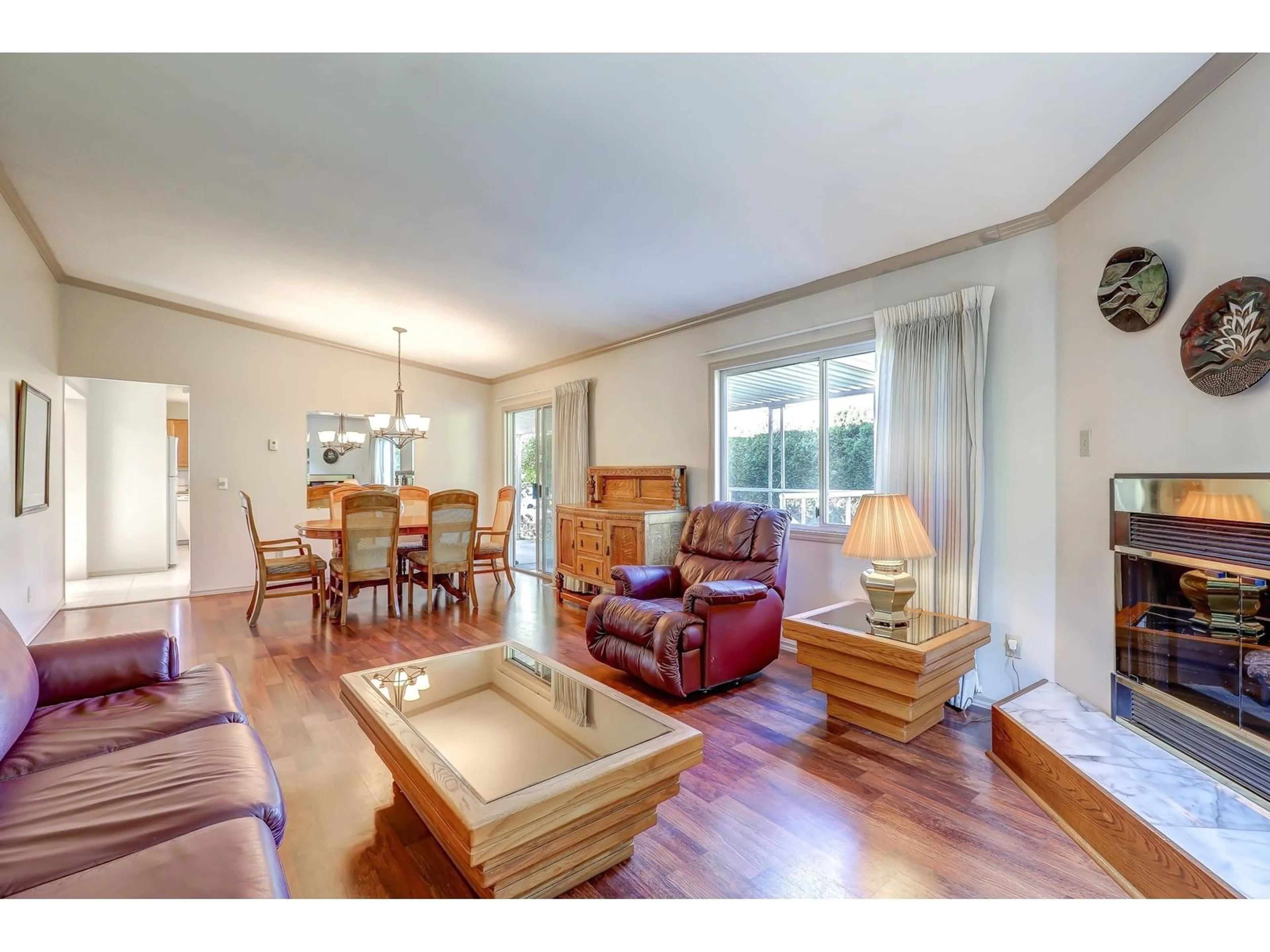Living room with furniture, unknown for 21 - 8078 KING GEORGE, Surrey British Columbia V3W5B5