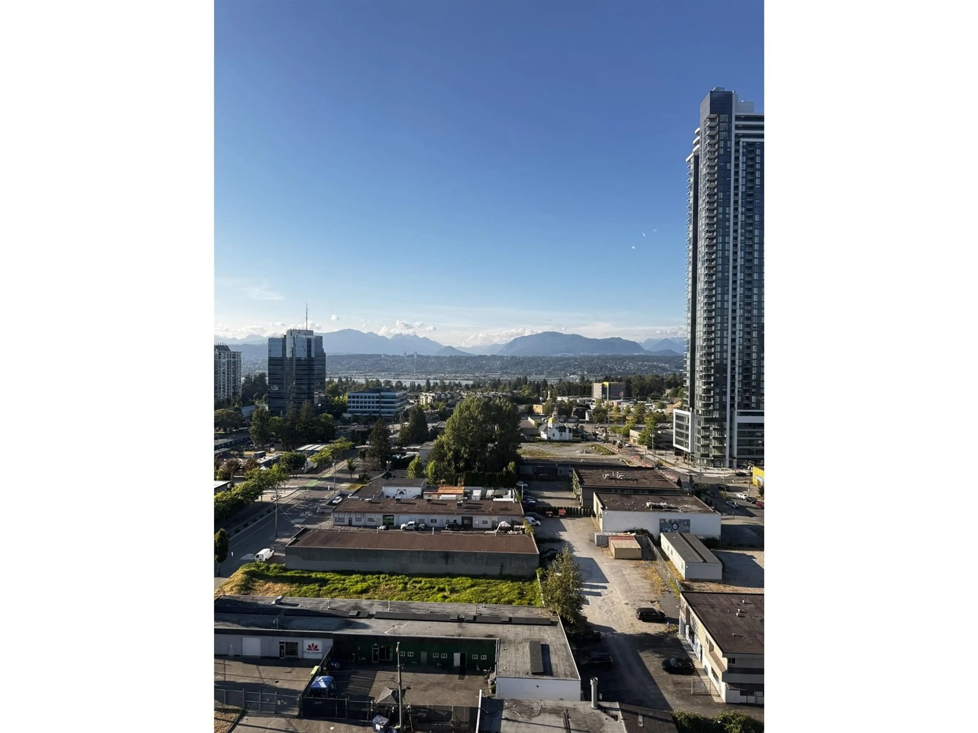Unknown for 1510 - 10626 CITY, Surrey British Columbia V3T0S3