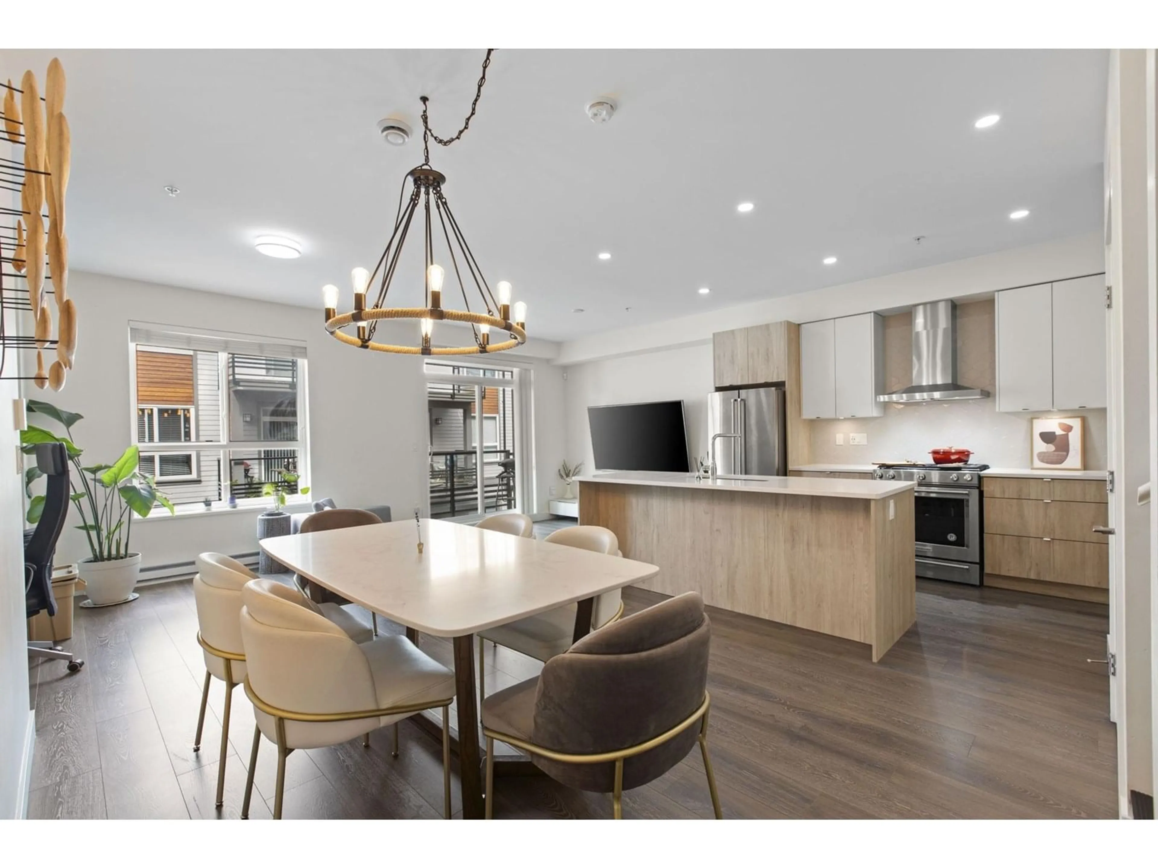 Open concept kitchen, unknown for 25 - 7947 209, Langley British Columbia V2Y2C8
