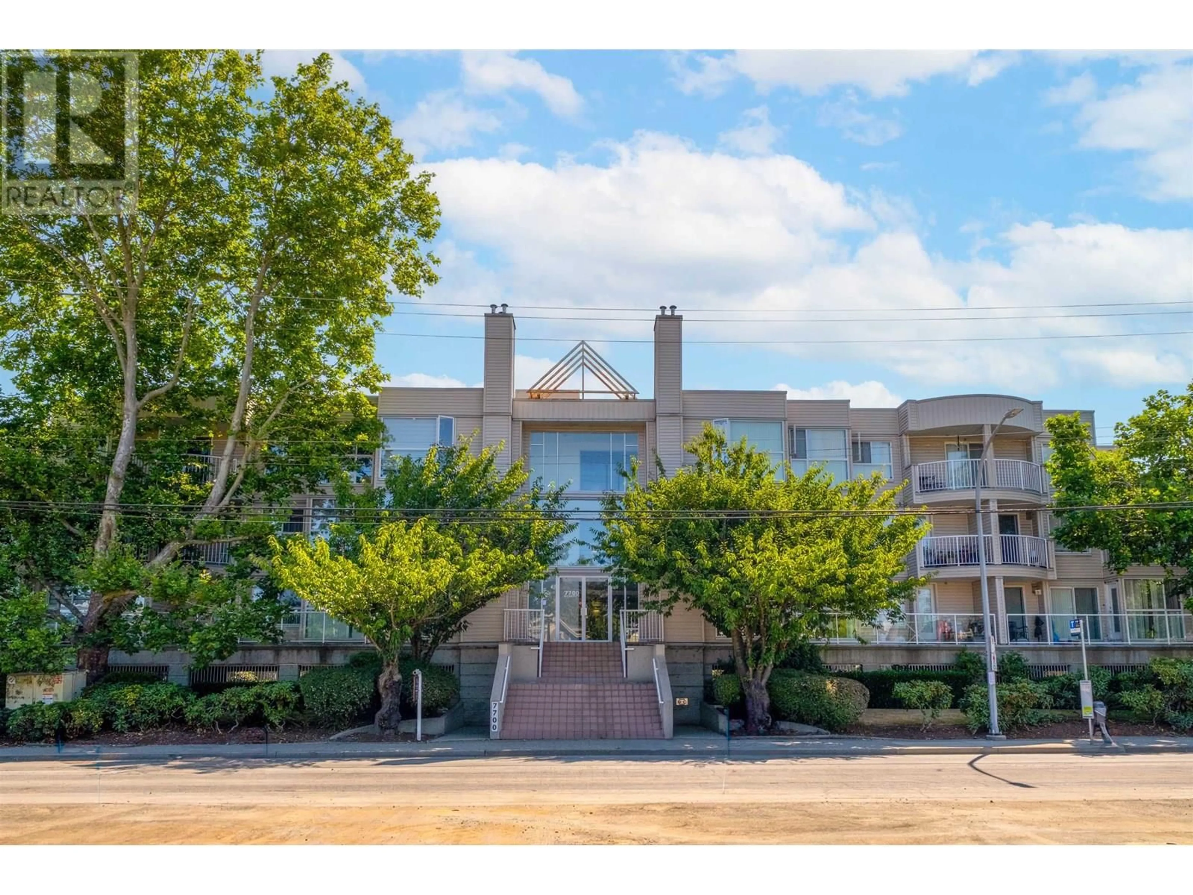 Unknown for 304 - 7700 GILBERT ROAD, Richmond British Columbia V7C3W2