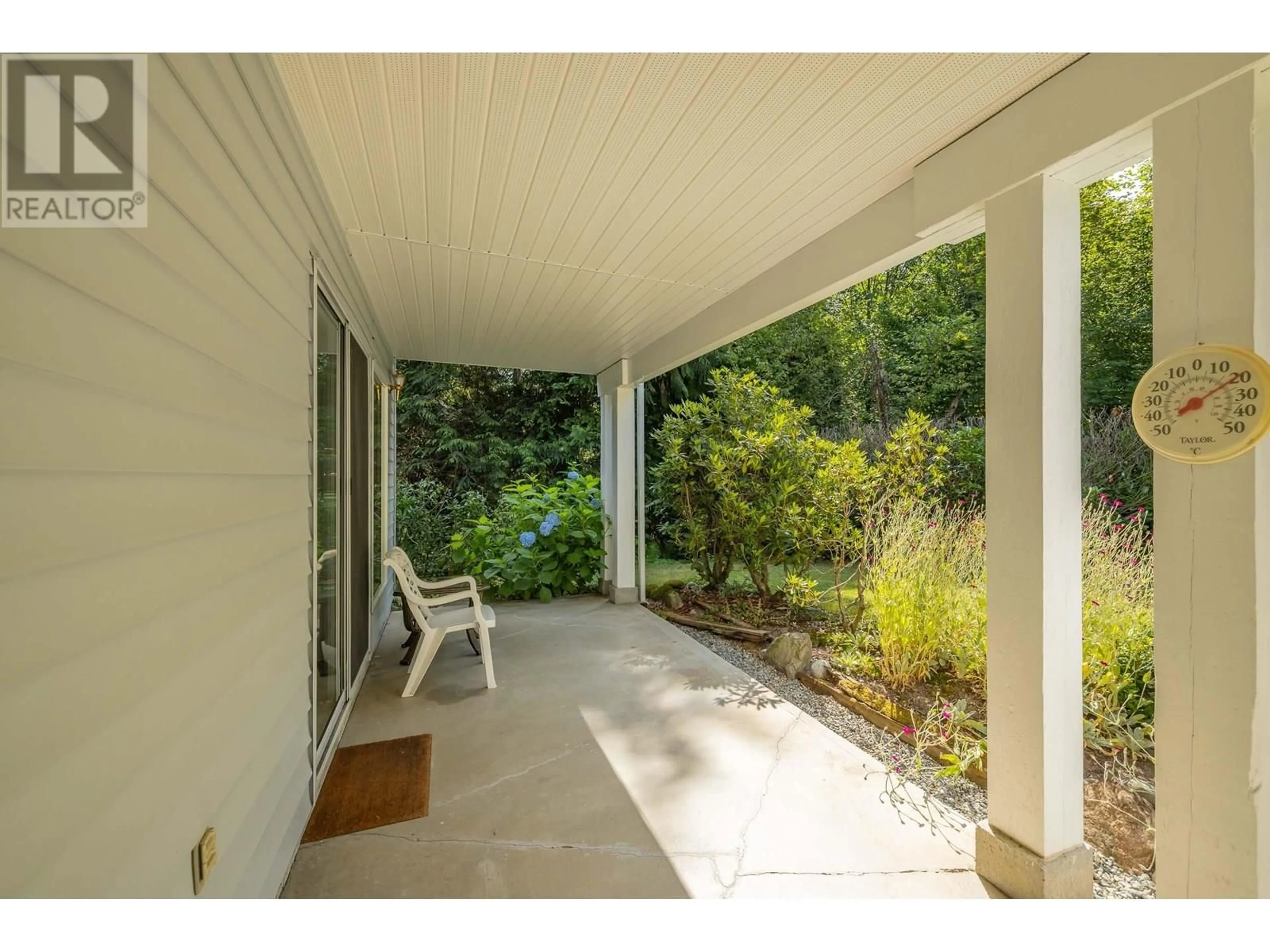 Patio, water/lake/river/ocean view for 26307 GRANT AVENUE, Maple Ridge British Columbia V2W1H2