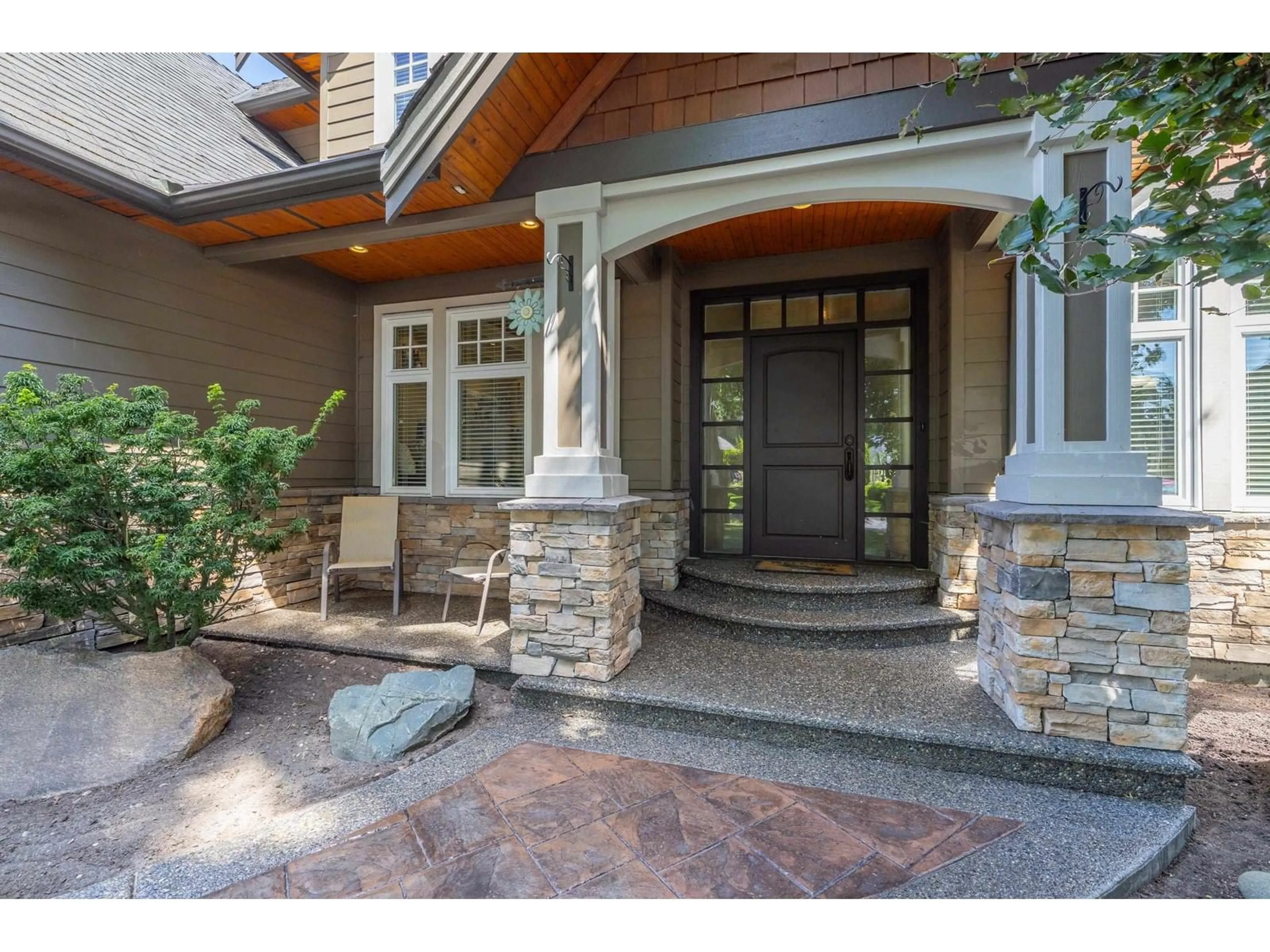 Indoor entryway for 20621 97B, Langley British Columbia V1M2K9
