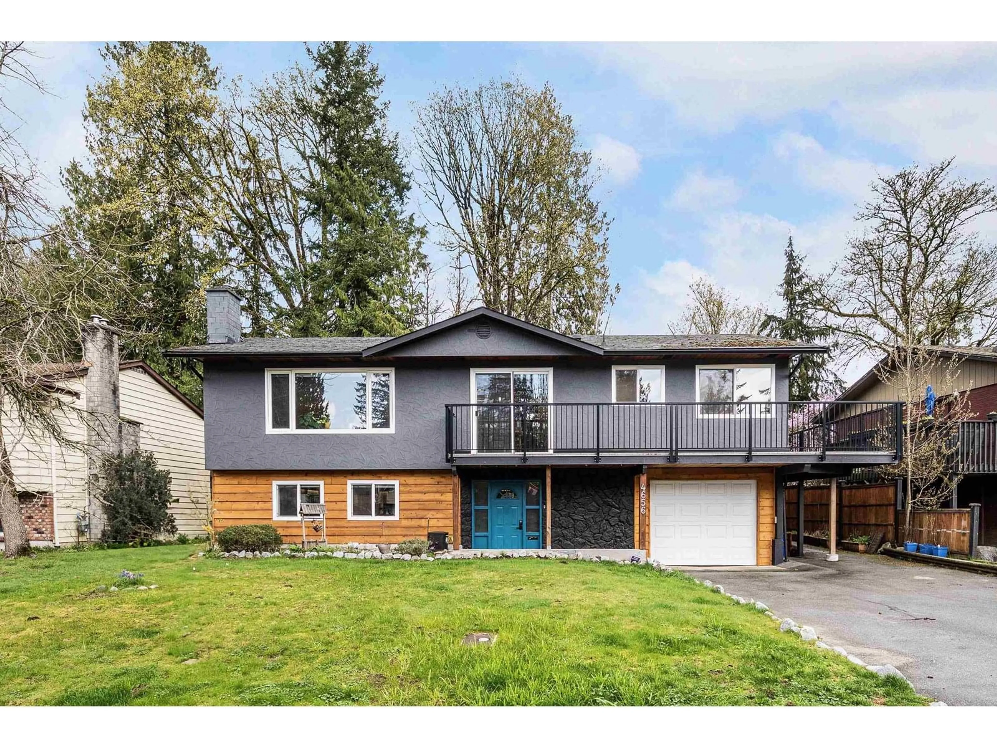 Home with vinyl exterior material, street for 4656 203A, Langley British Columbia V3A5K1