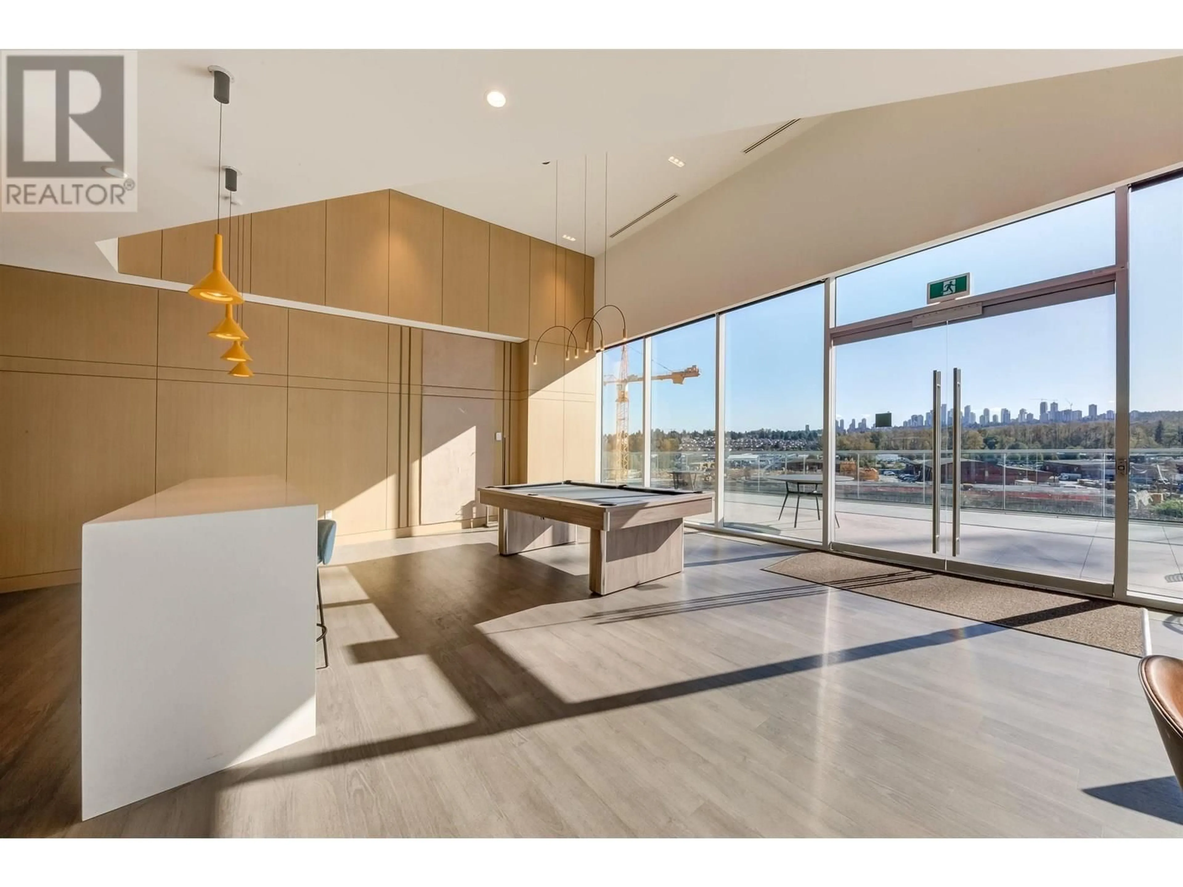 Indoor foyer for 3402 - 4890 LOUGHEED HIGHWAY, Burnaby British Columbia V5C0N2