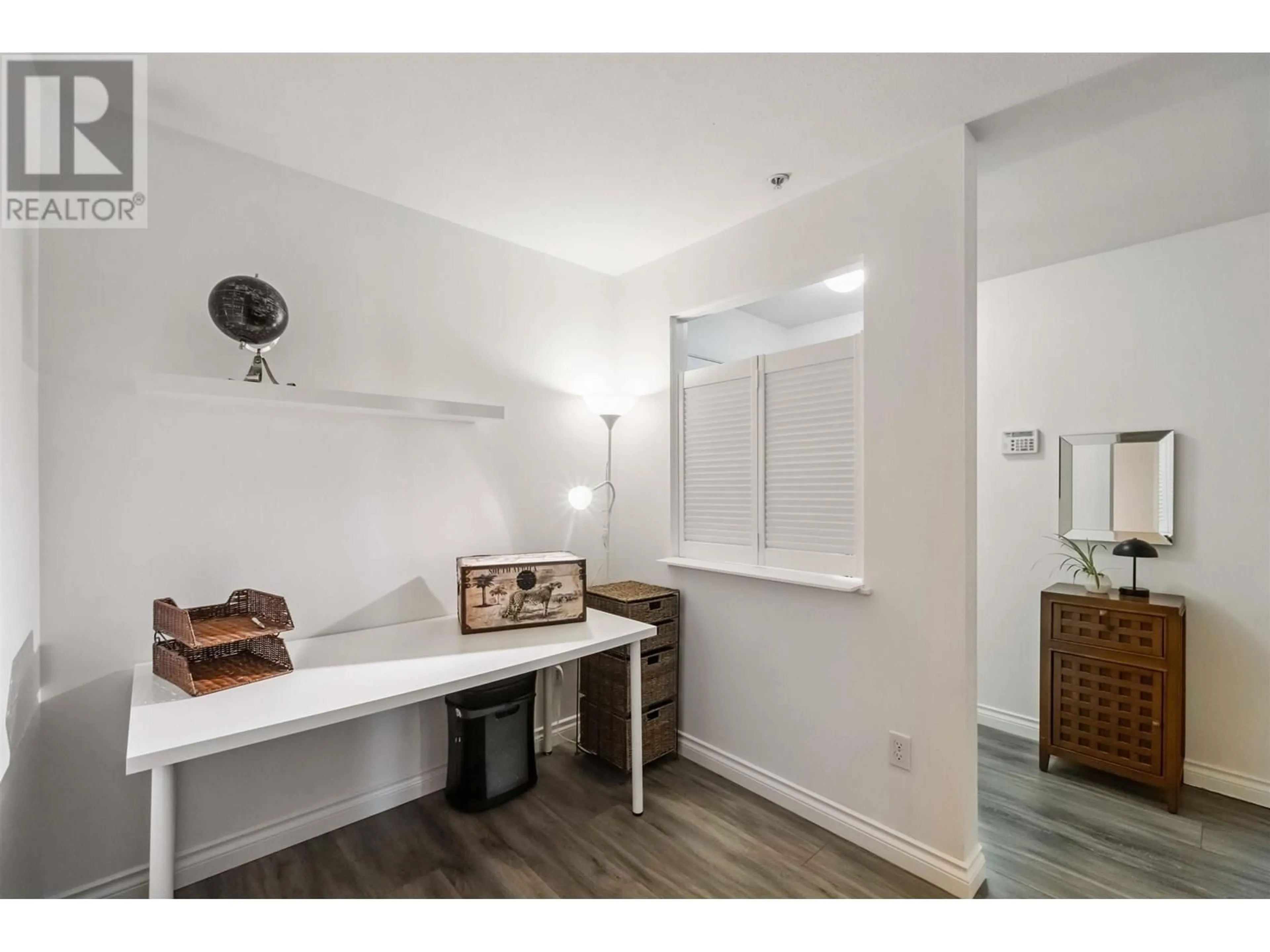 Unknown for 206 - 22233 RIVER ROAD, Maple Ridge British Columbia V2X3N7
