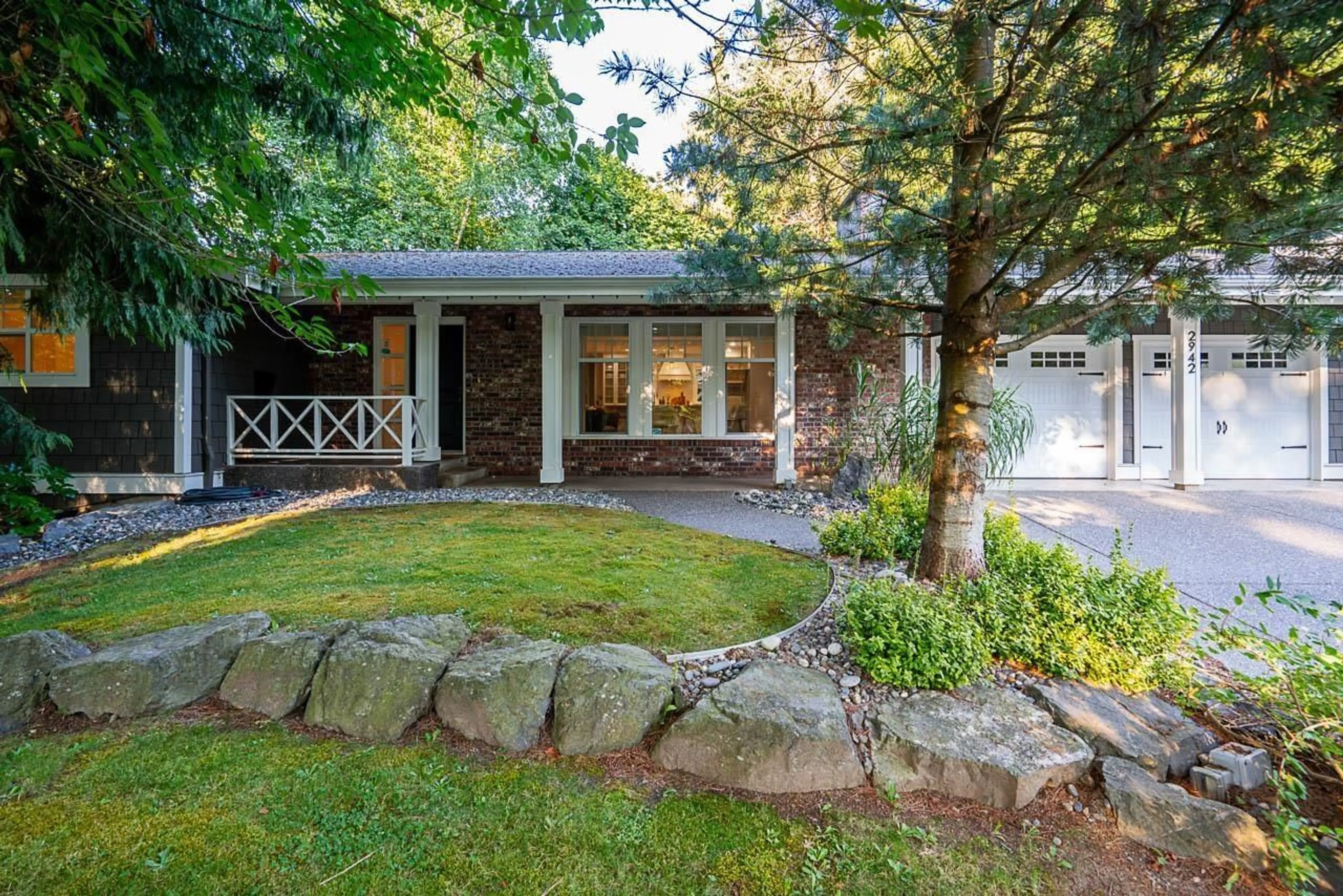 Home with brick exterior material, street for 2942 PALM, Abbotsford British Columbia V2T2G4