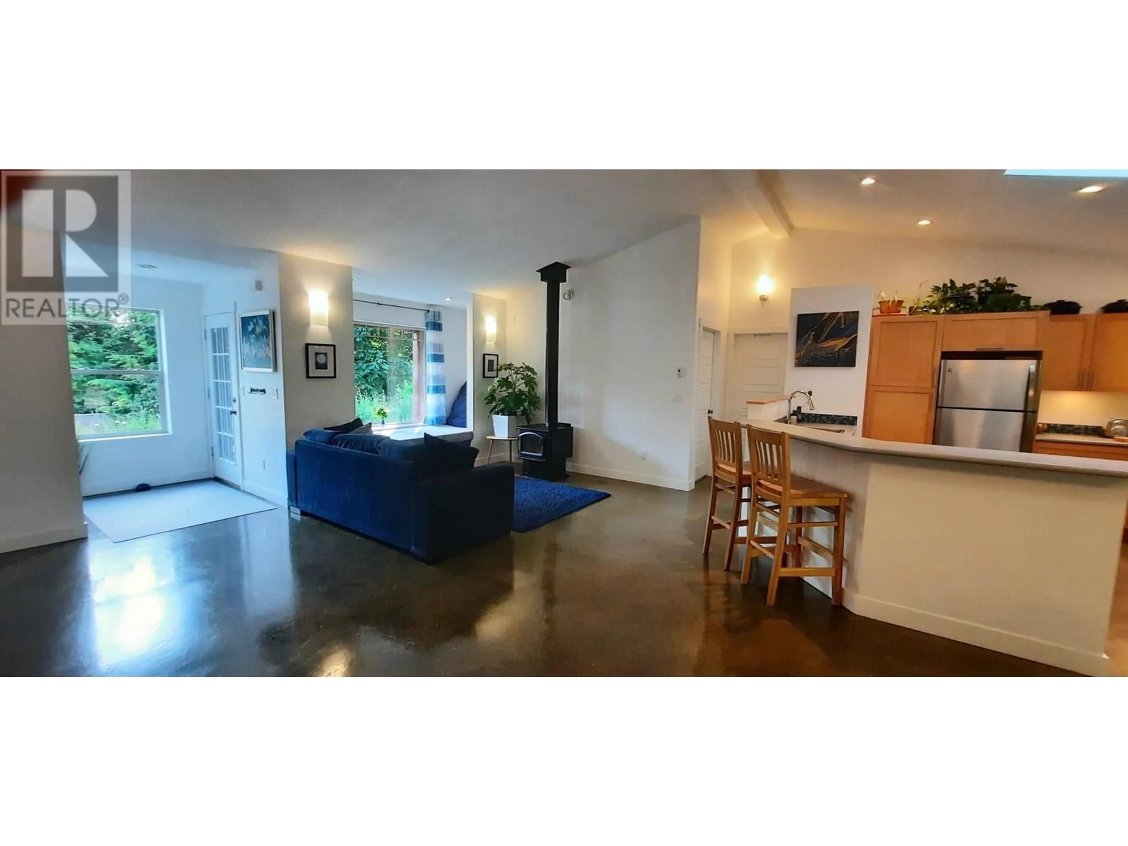 Unknown for 1456 GEM PLACE, Roberts Creek British Columbia V0N2W2