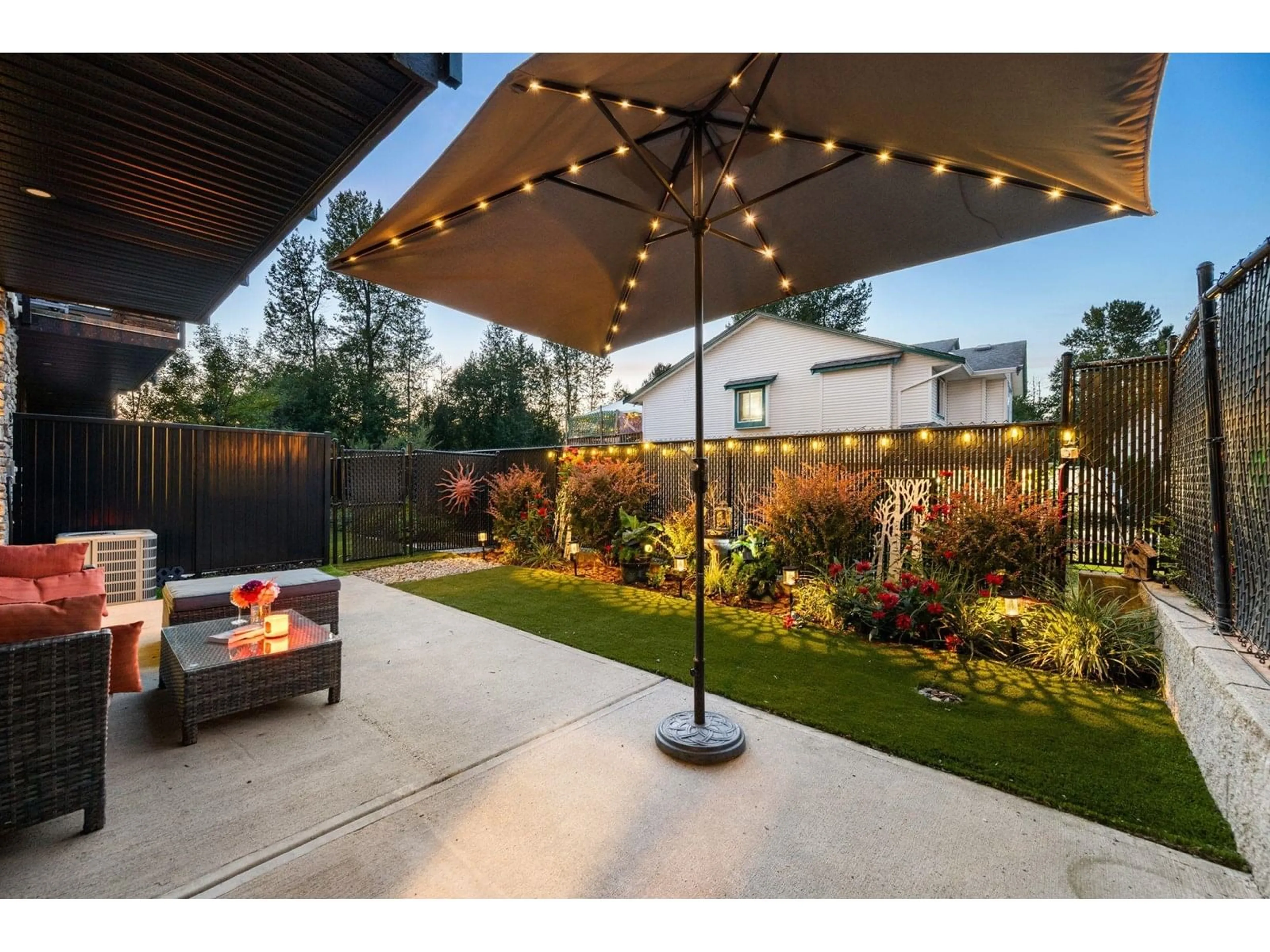 Patio, street for 22 - 33209 CHERRY, Mission British Columbia V2V0G8
