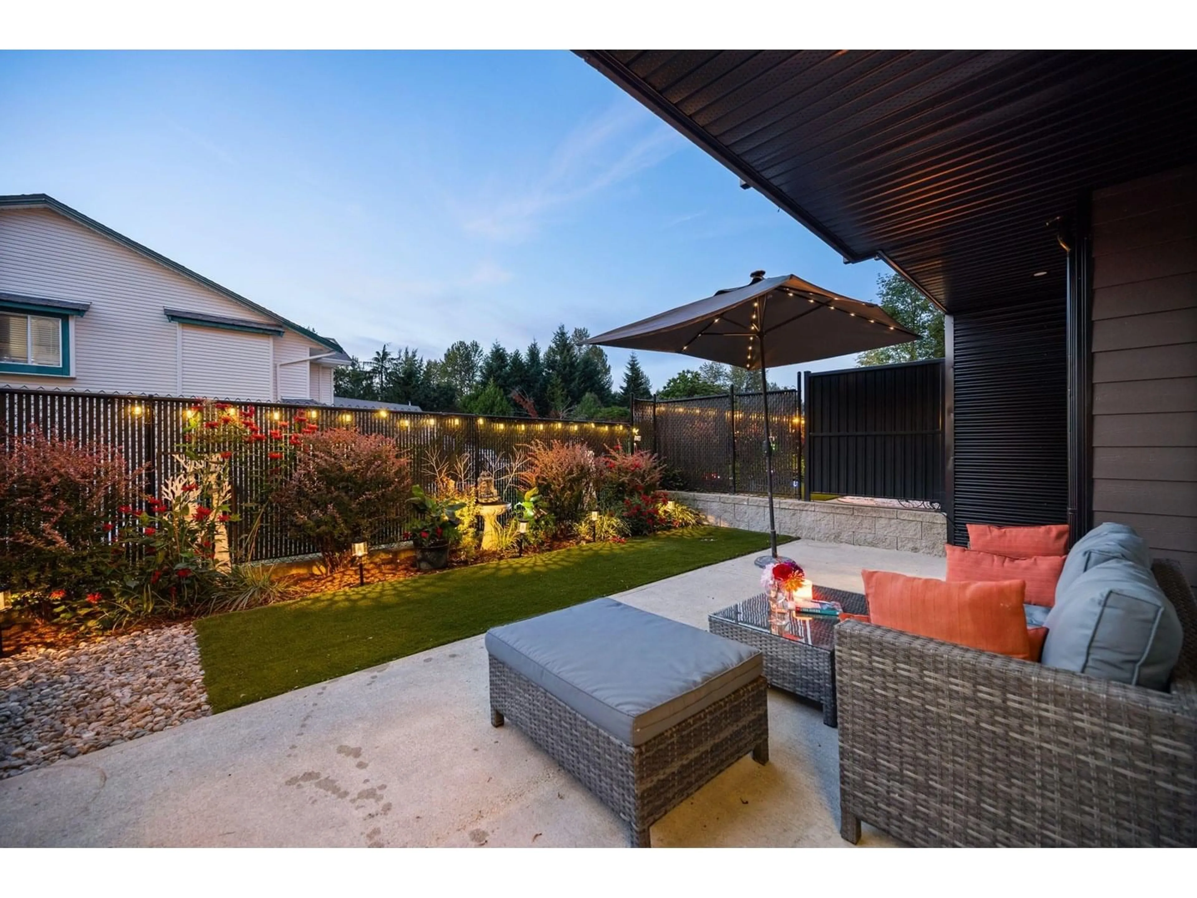 Patio, street for 22 - 33209 CHERRY, Mission British Columbia V2V0G8