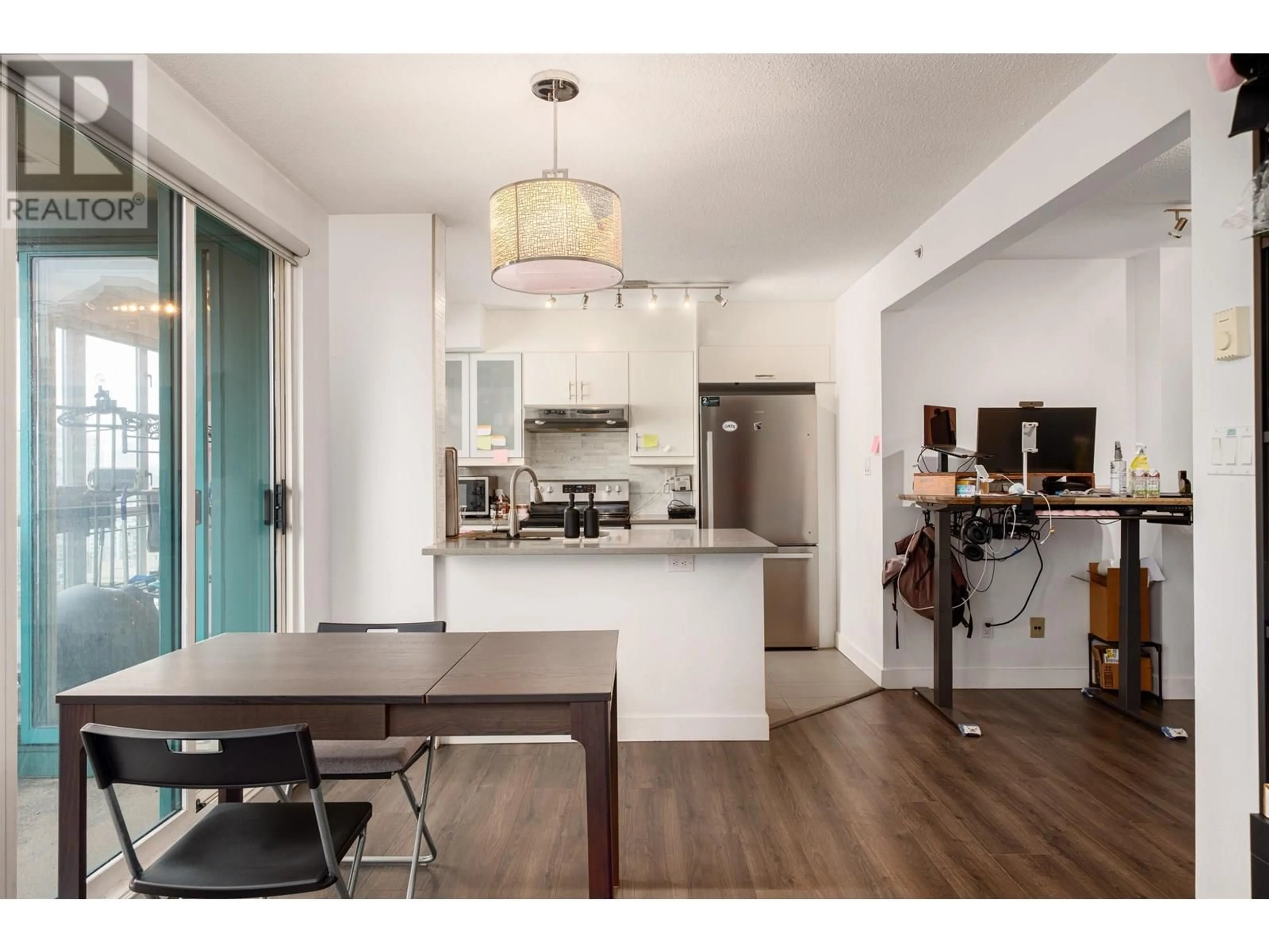 Open concept kitchen, wood/laminate floor for 2204 - 939 HOMER STREET, Vancouver British Columbia V6B2W6