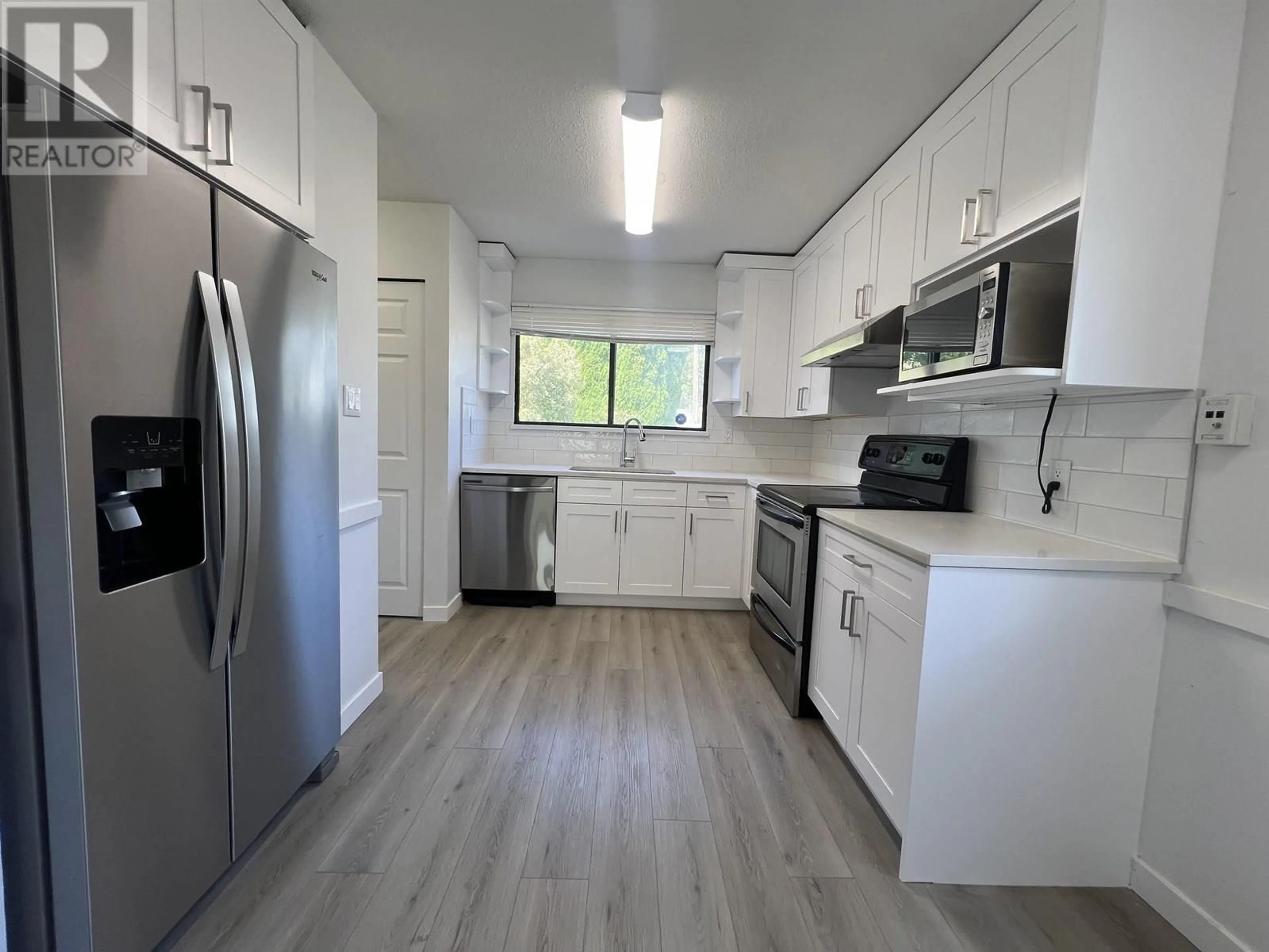 Unknown for 1018 ROCHESTER AVENUE, Coquitlam British Columbia V3K2W7