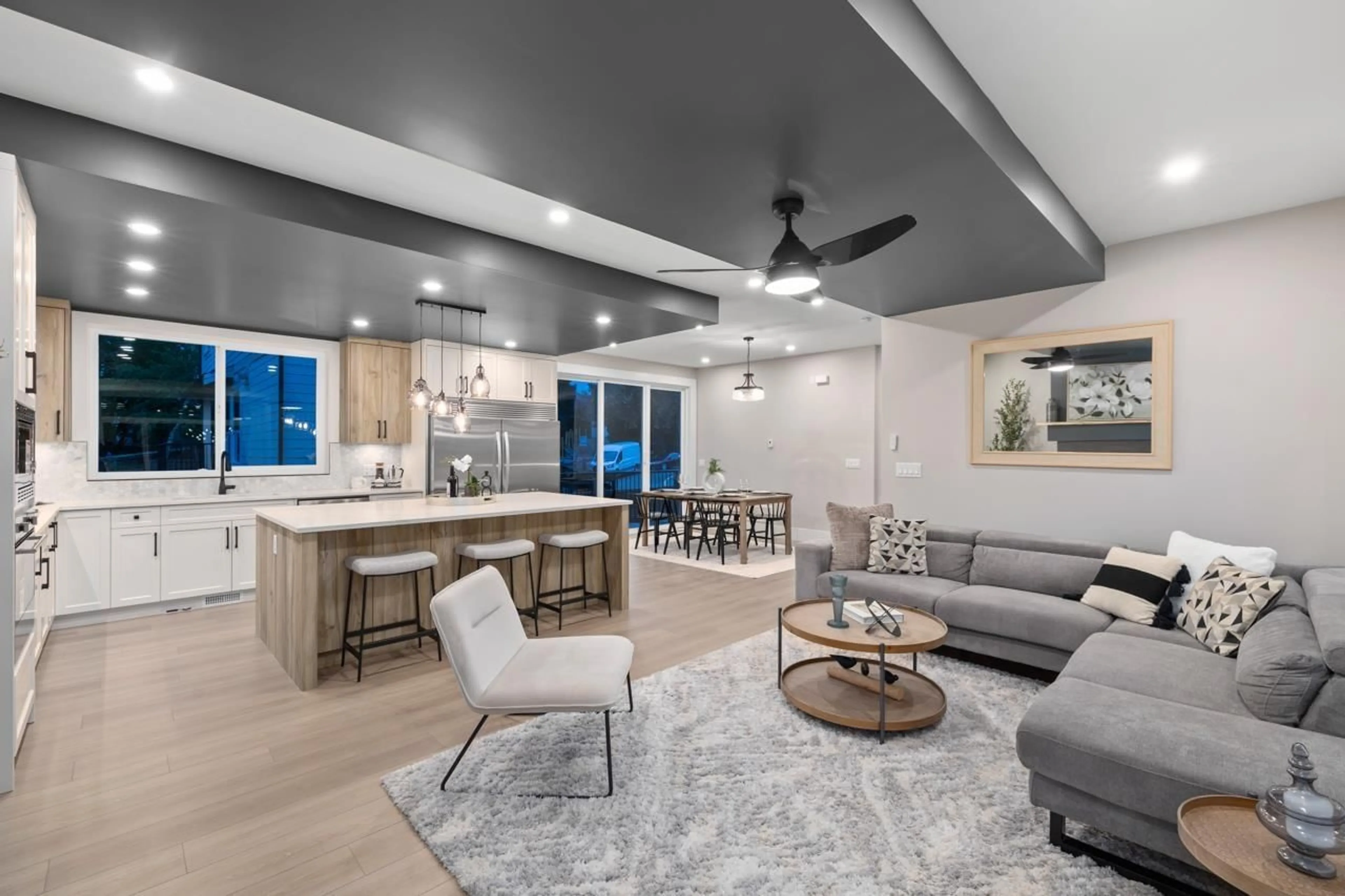 Open concept kitchen, unknown for 2818 BABICH, Abbotsford British Columbia V2S3K5