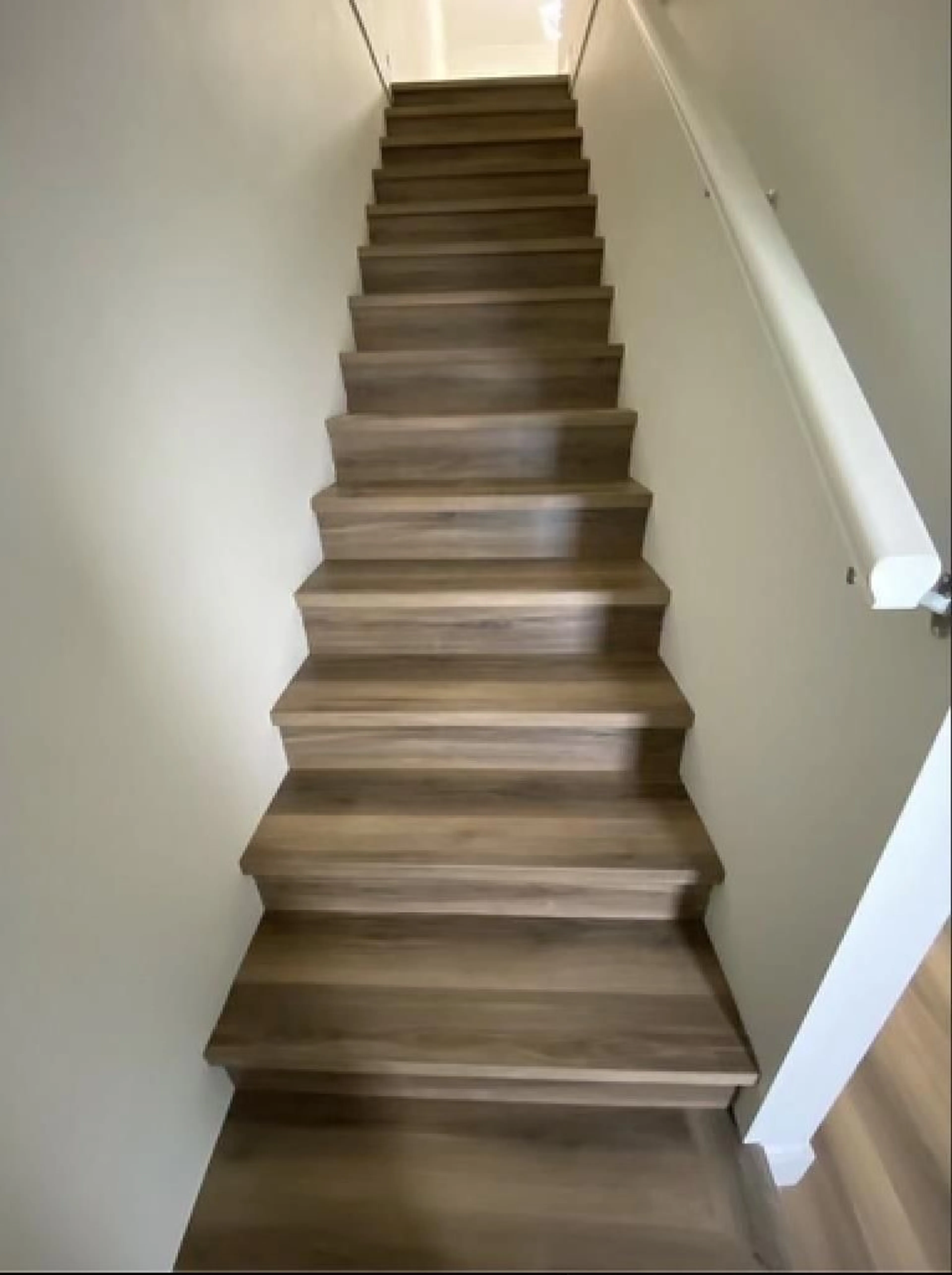 Stairs for 9 - 5858 132, Surrey British Columbia V3X1N1